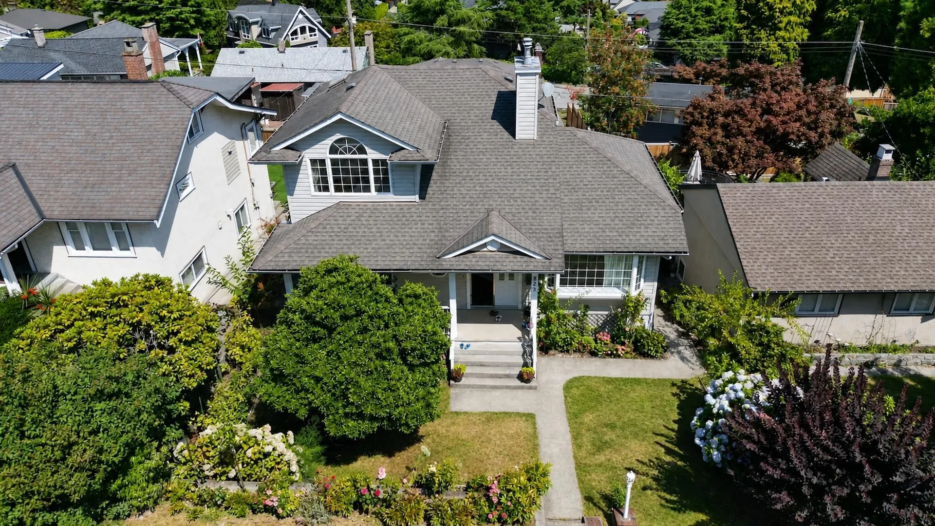 823 Burnaby Street