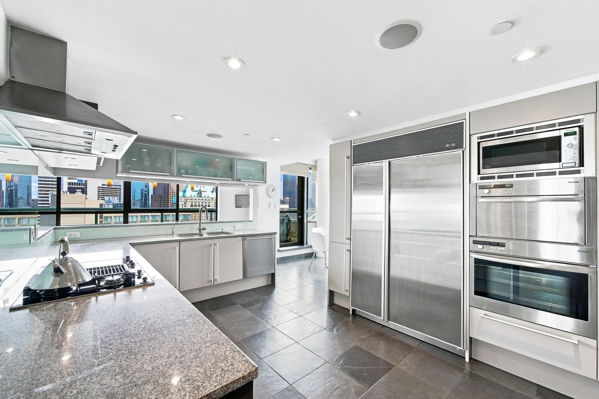 909 Burrard Street #2301