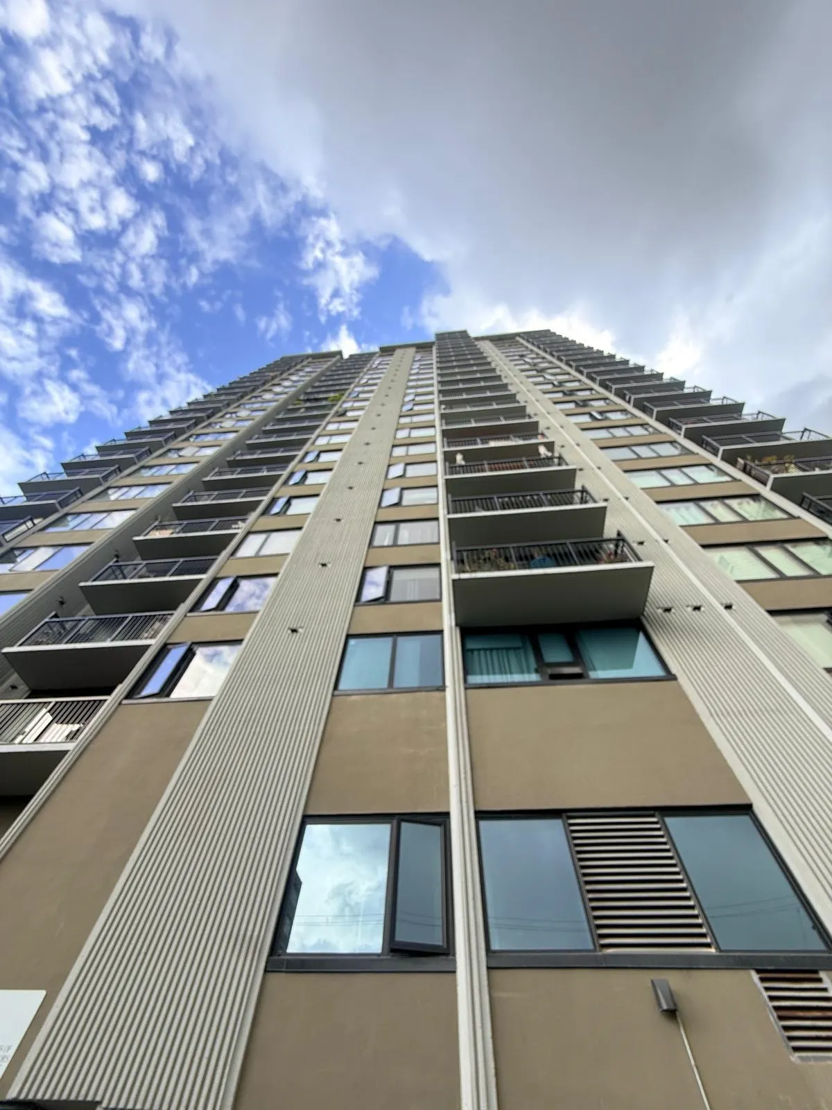 1330 Harwood Street #2106