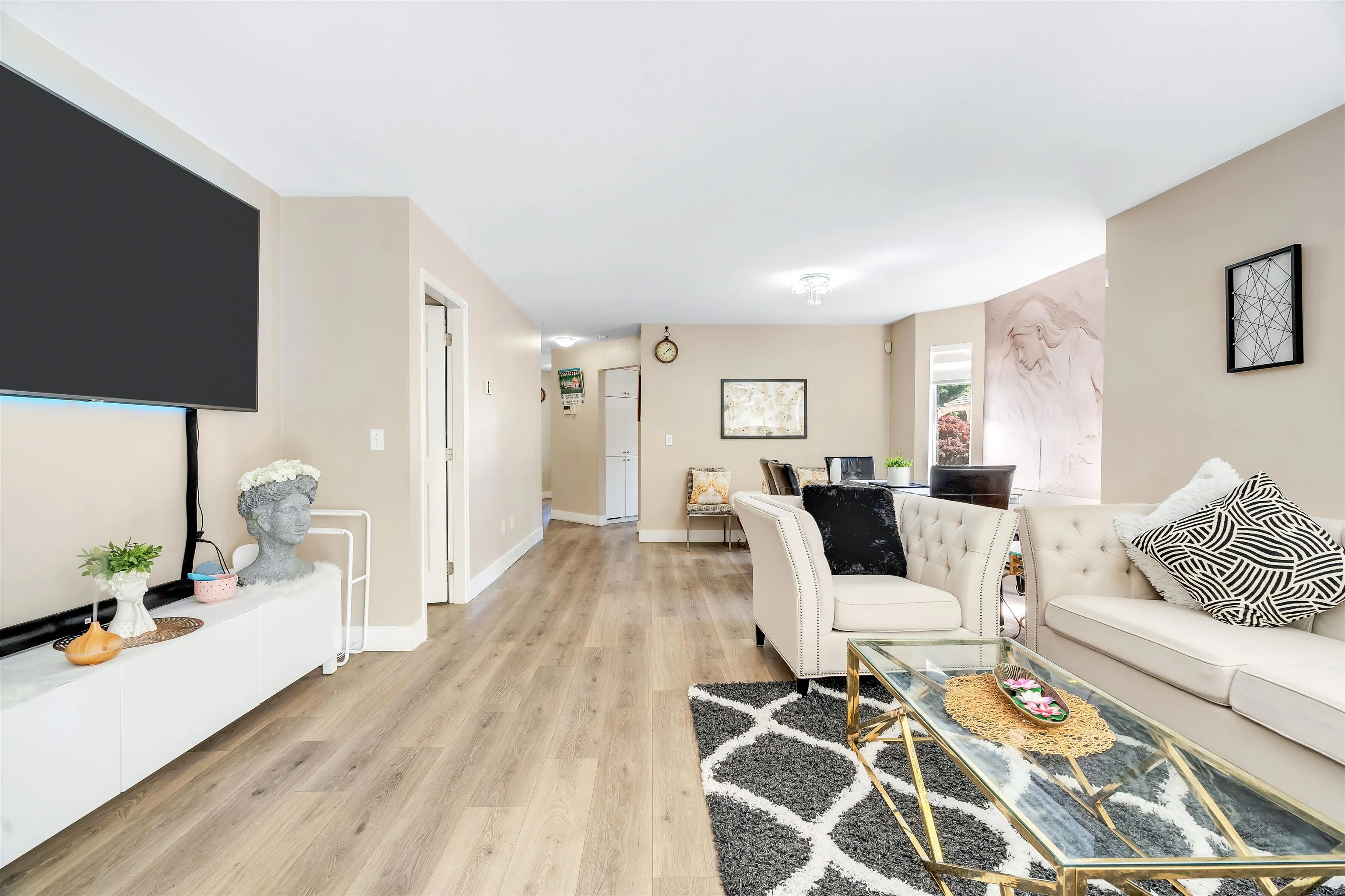 16031 82 Avenue #206