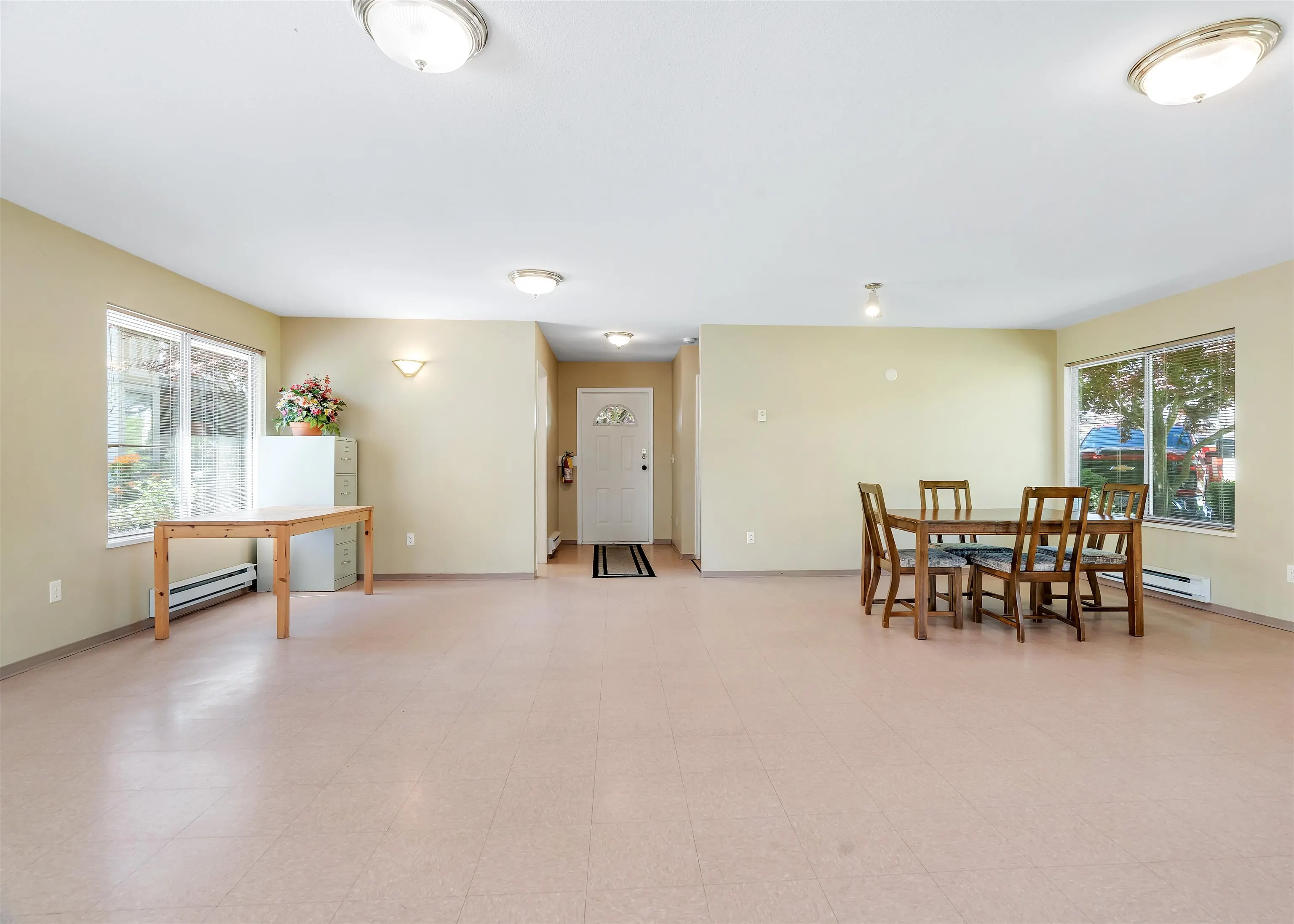 16031 82 Avenue #206