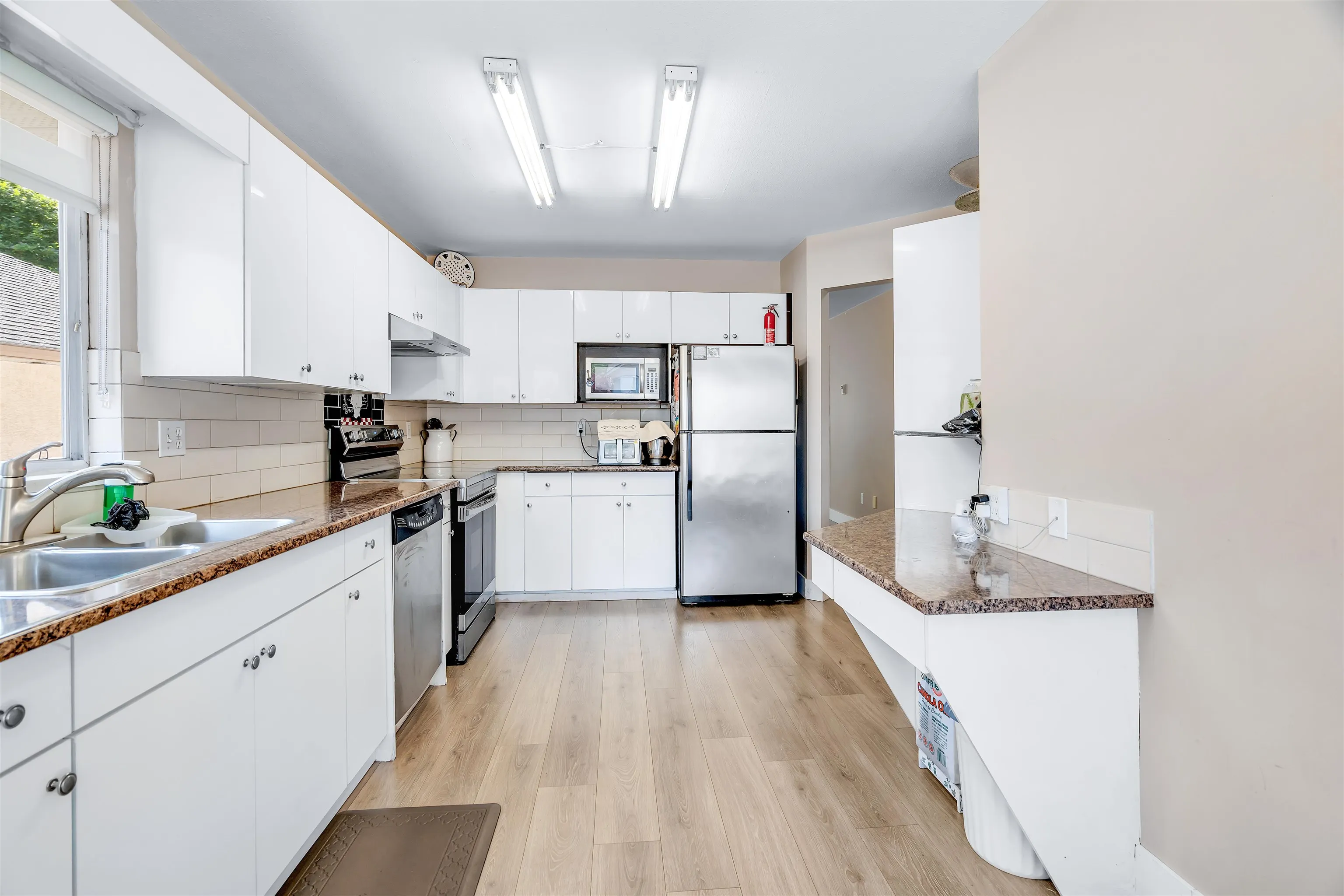 16031 82 Avenue #206