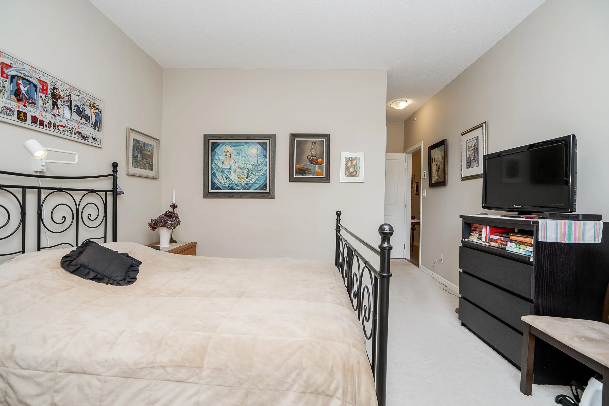 1551 Foster Street #403
