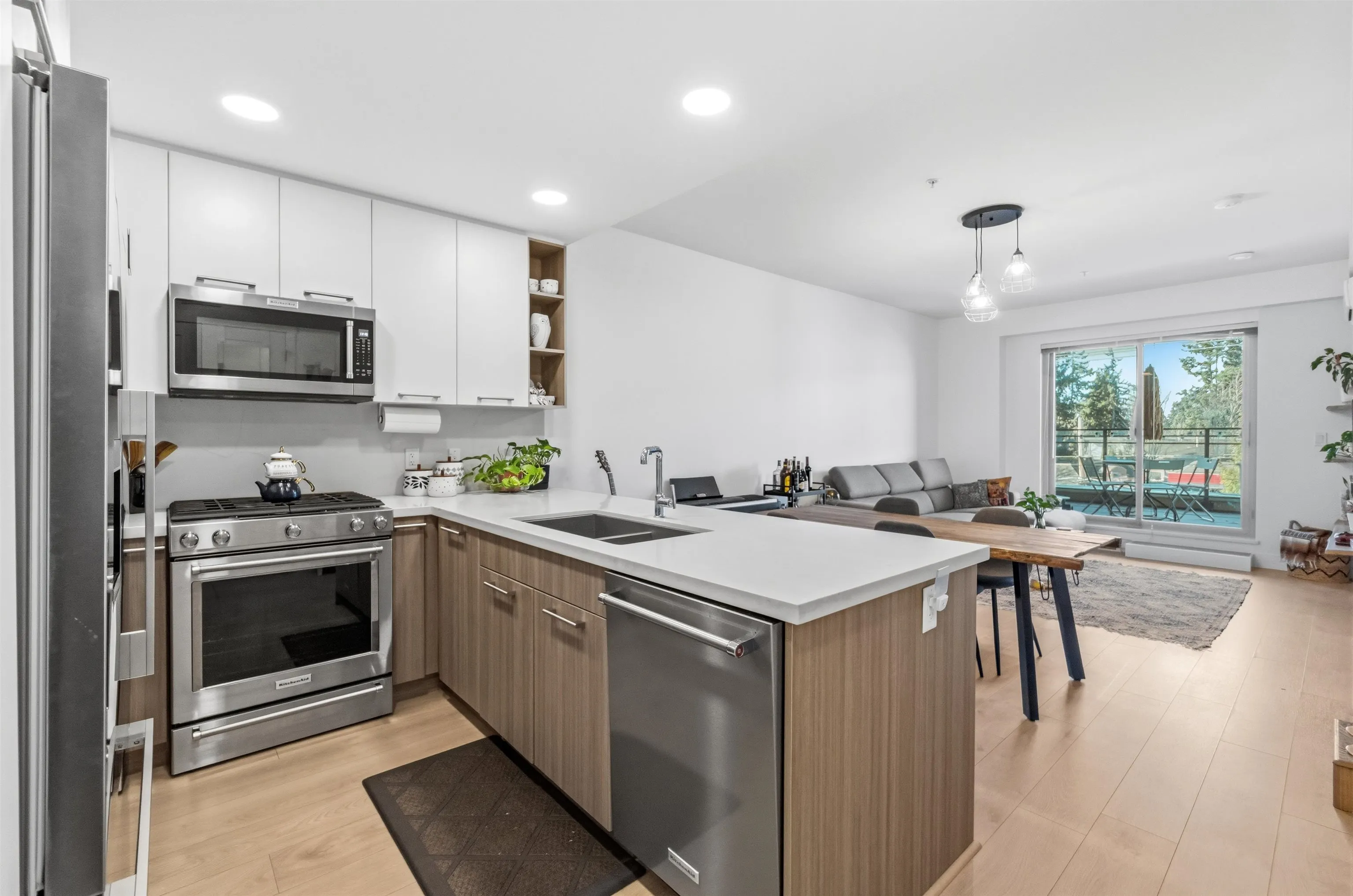 14022 North Bluff Road #313
