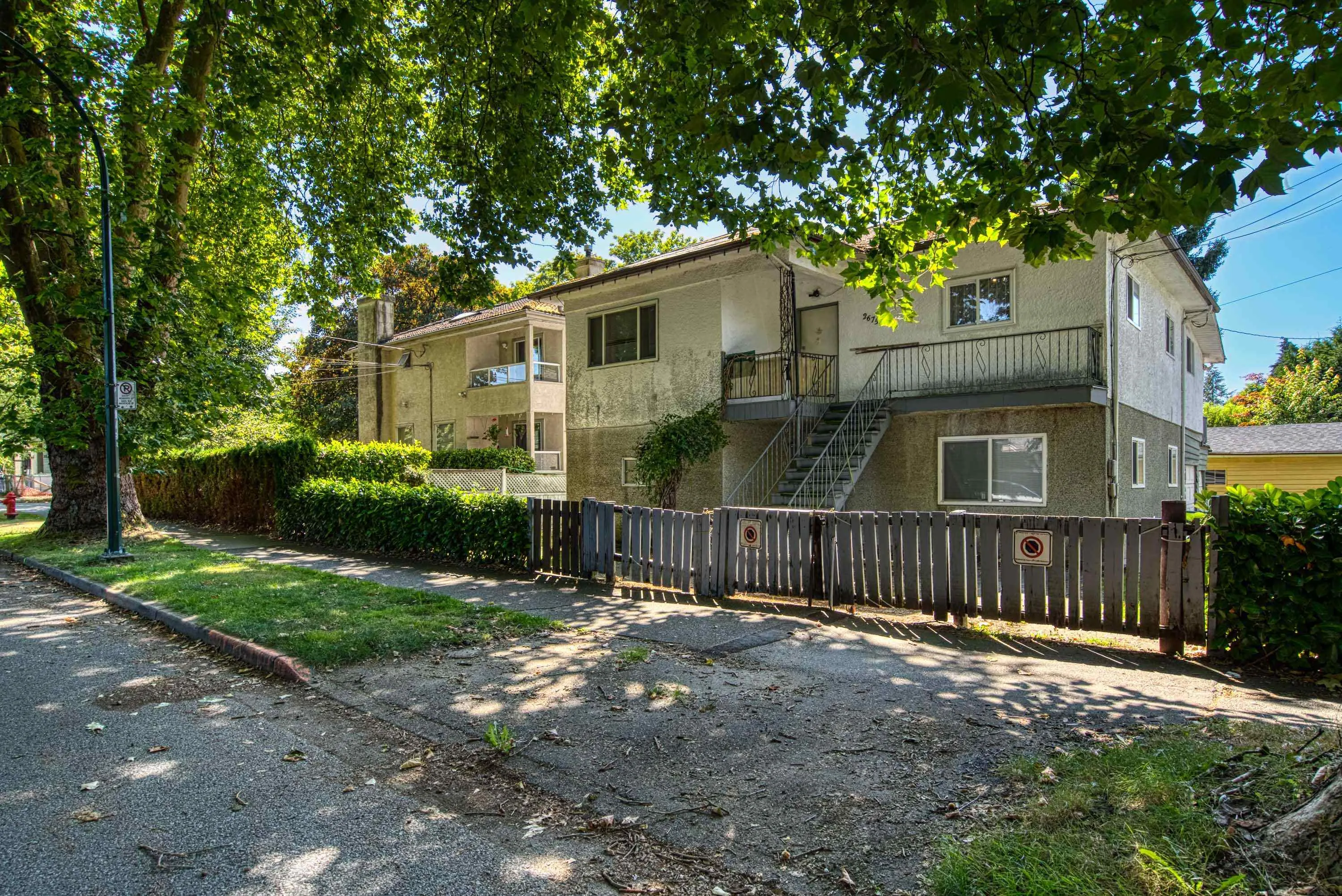 2675 Mackenzie Street