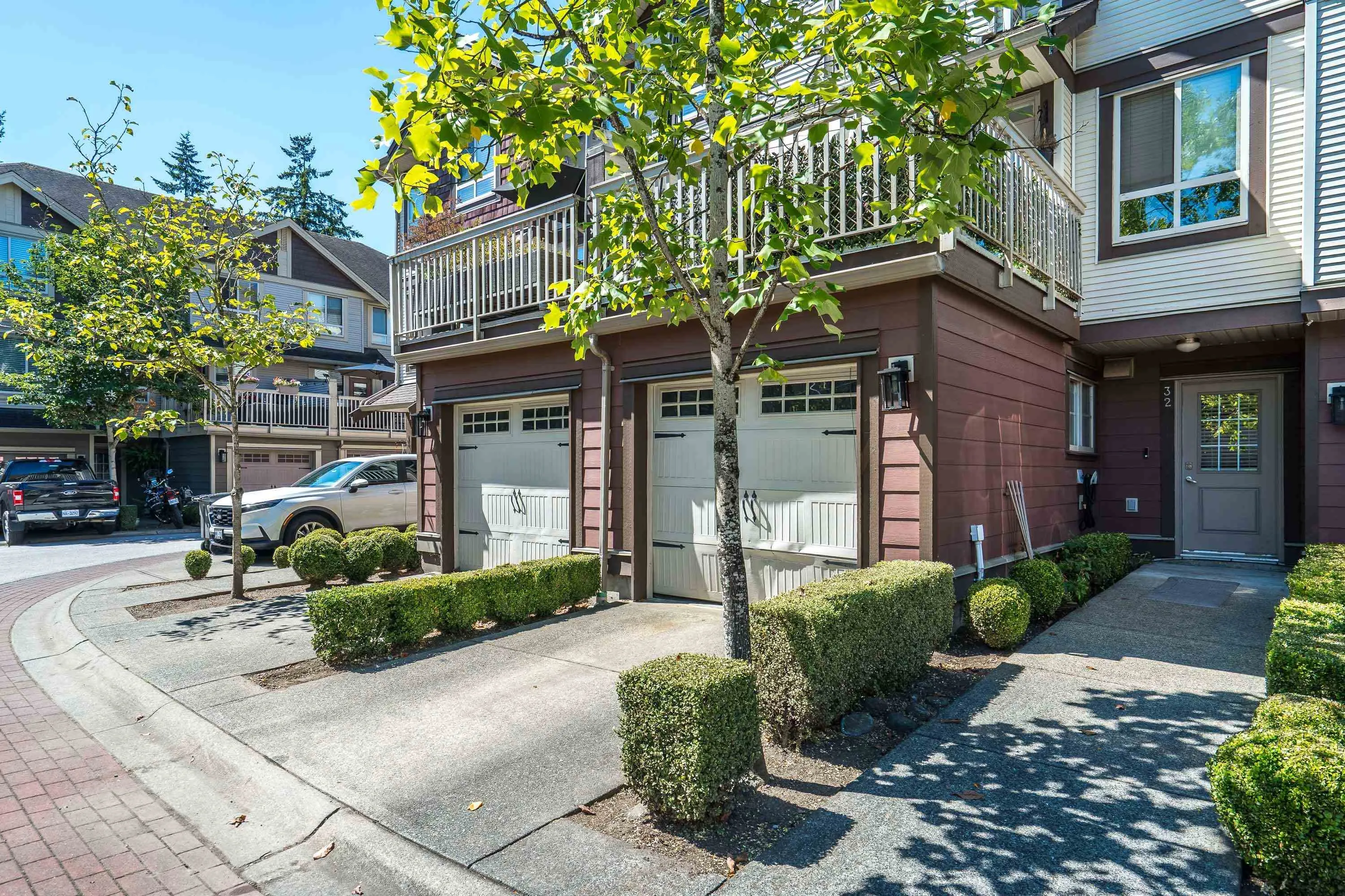 19560 68 Avenue #32