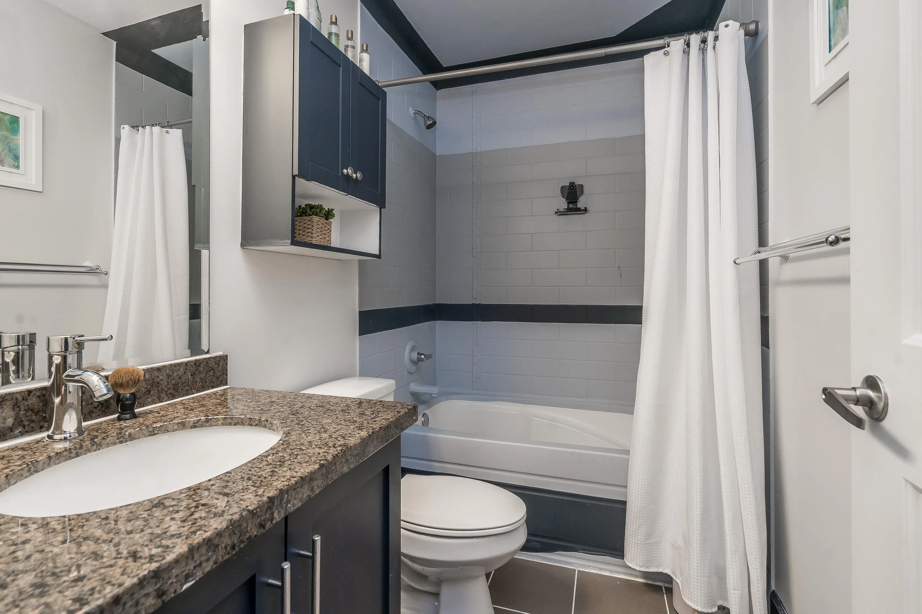 19560 68 Avenue #32