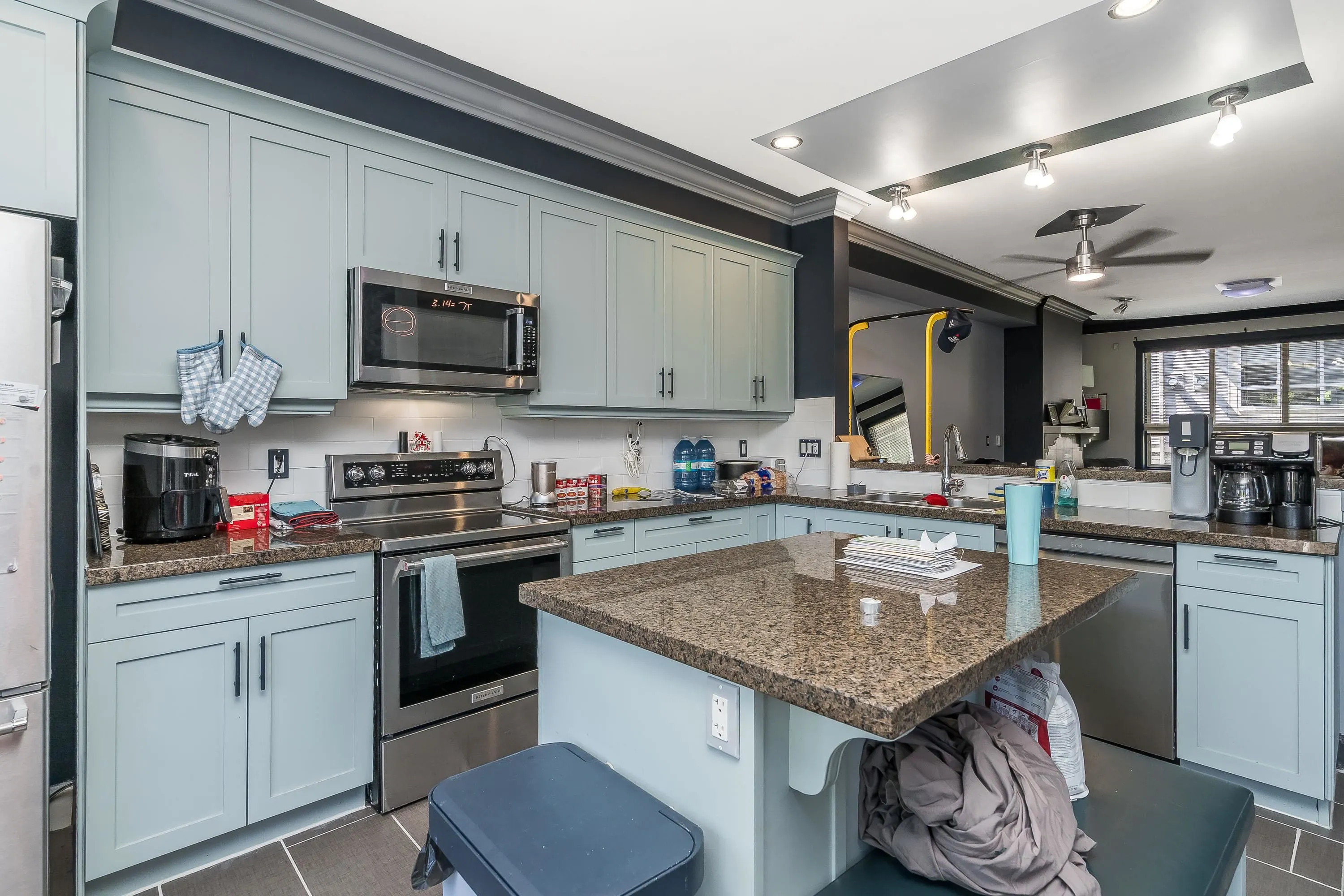 19560 68 Avenue #32