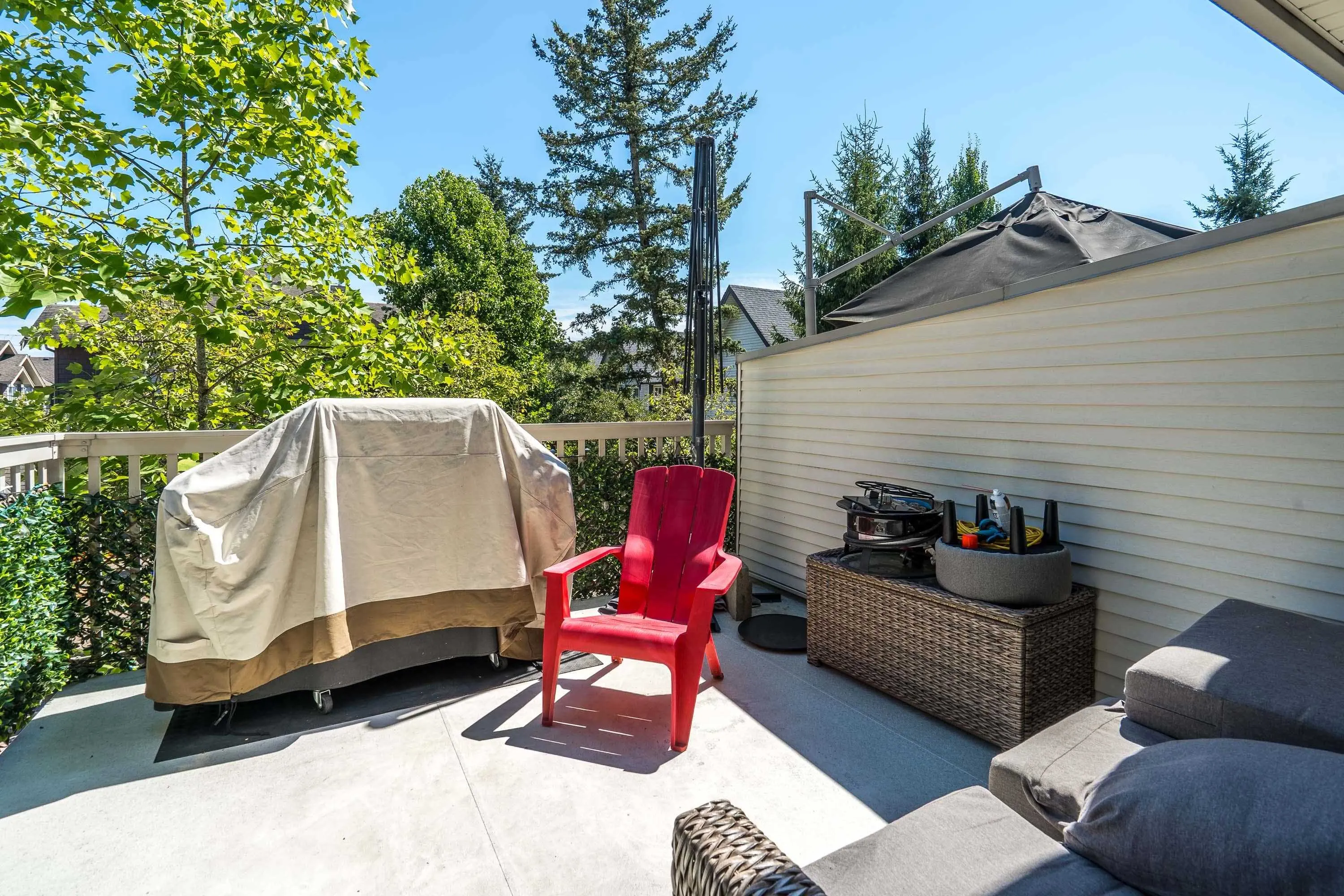 19560 68 Avenue #32