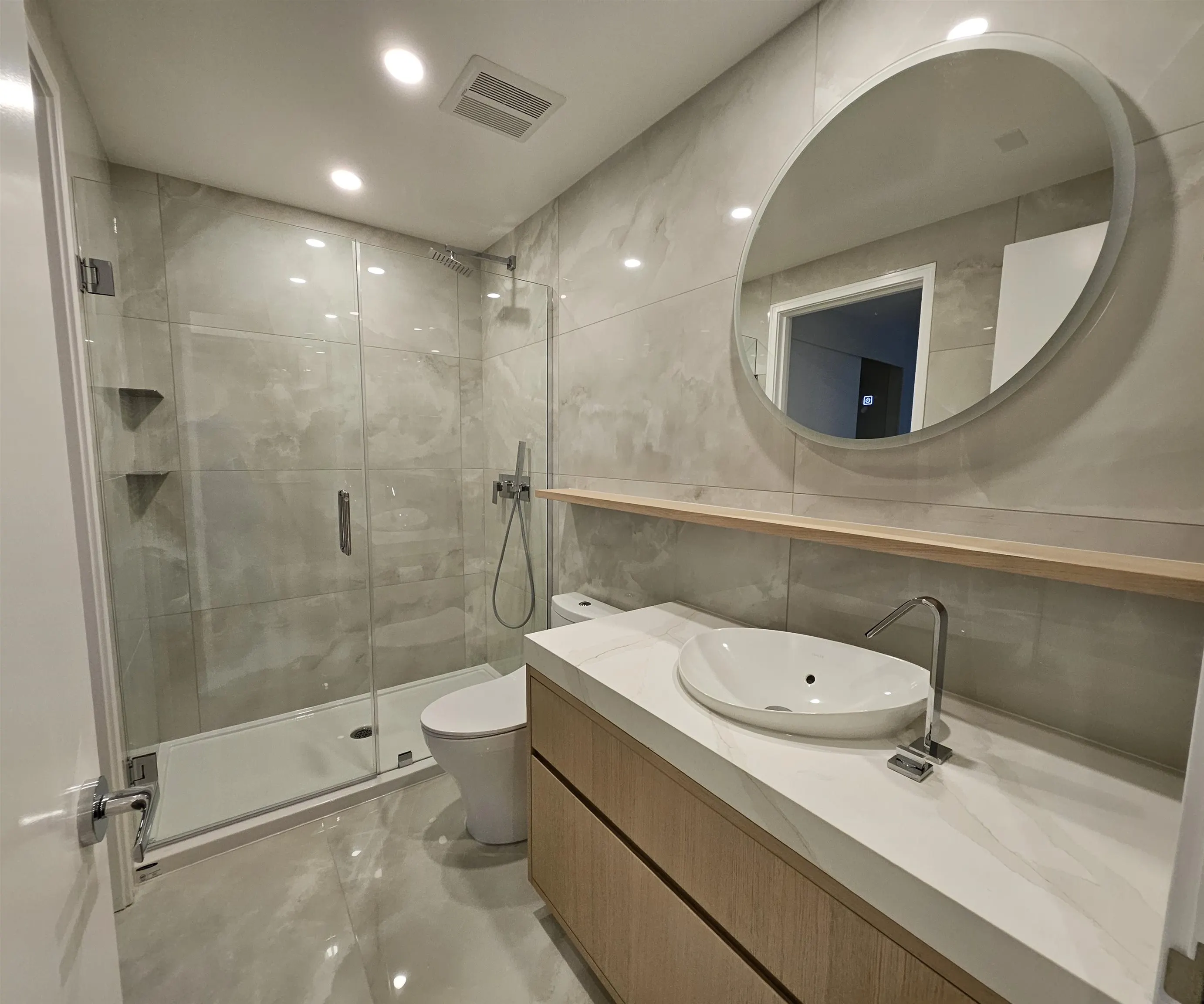 1342 Johnston Road #403