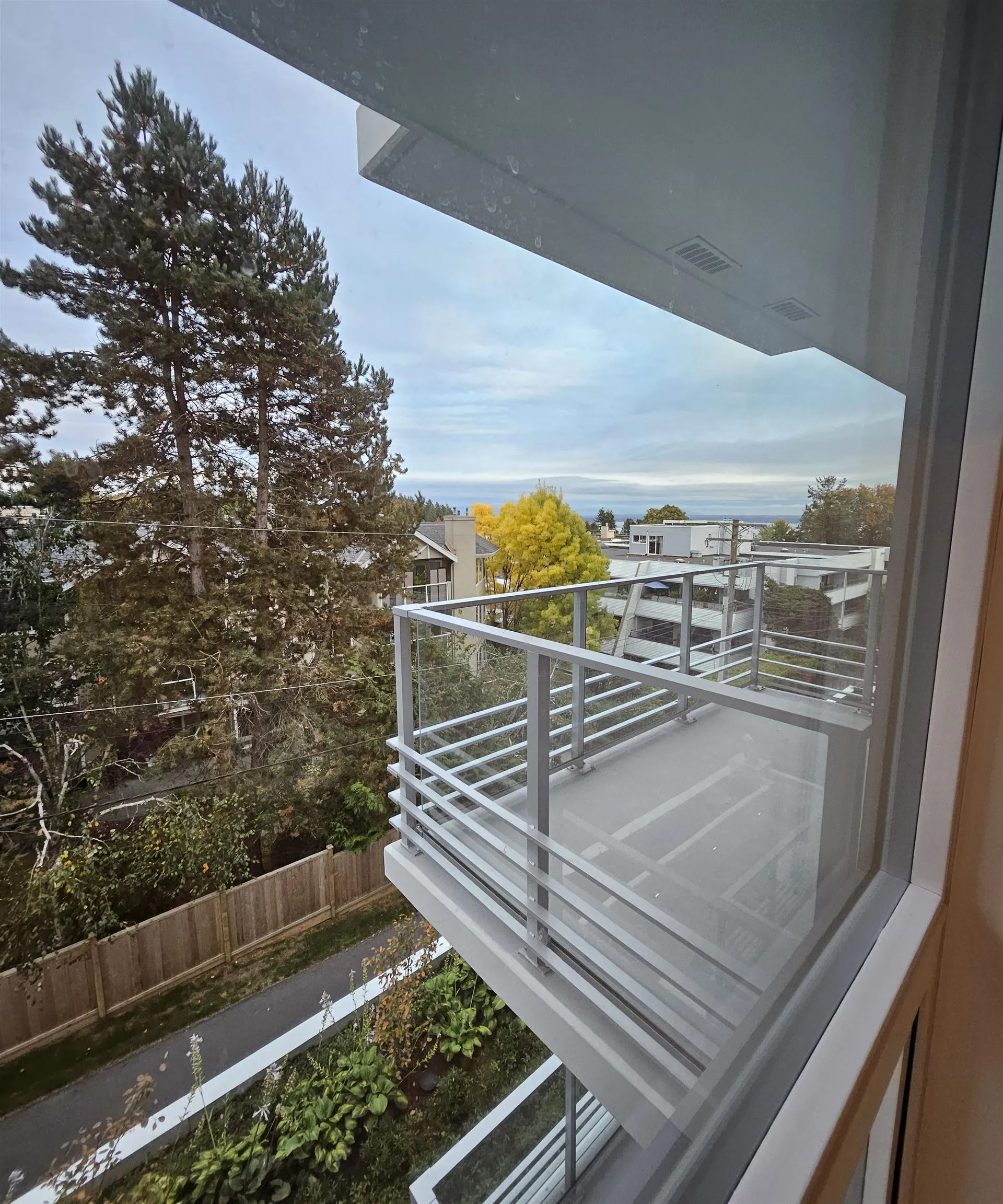 1342 Johnston Road #403