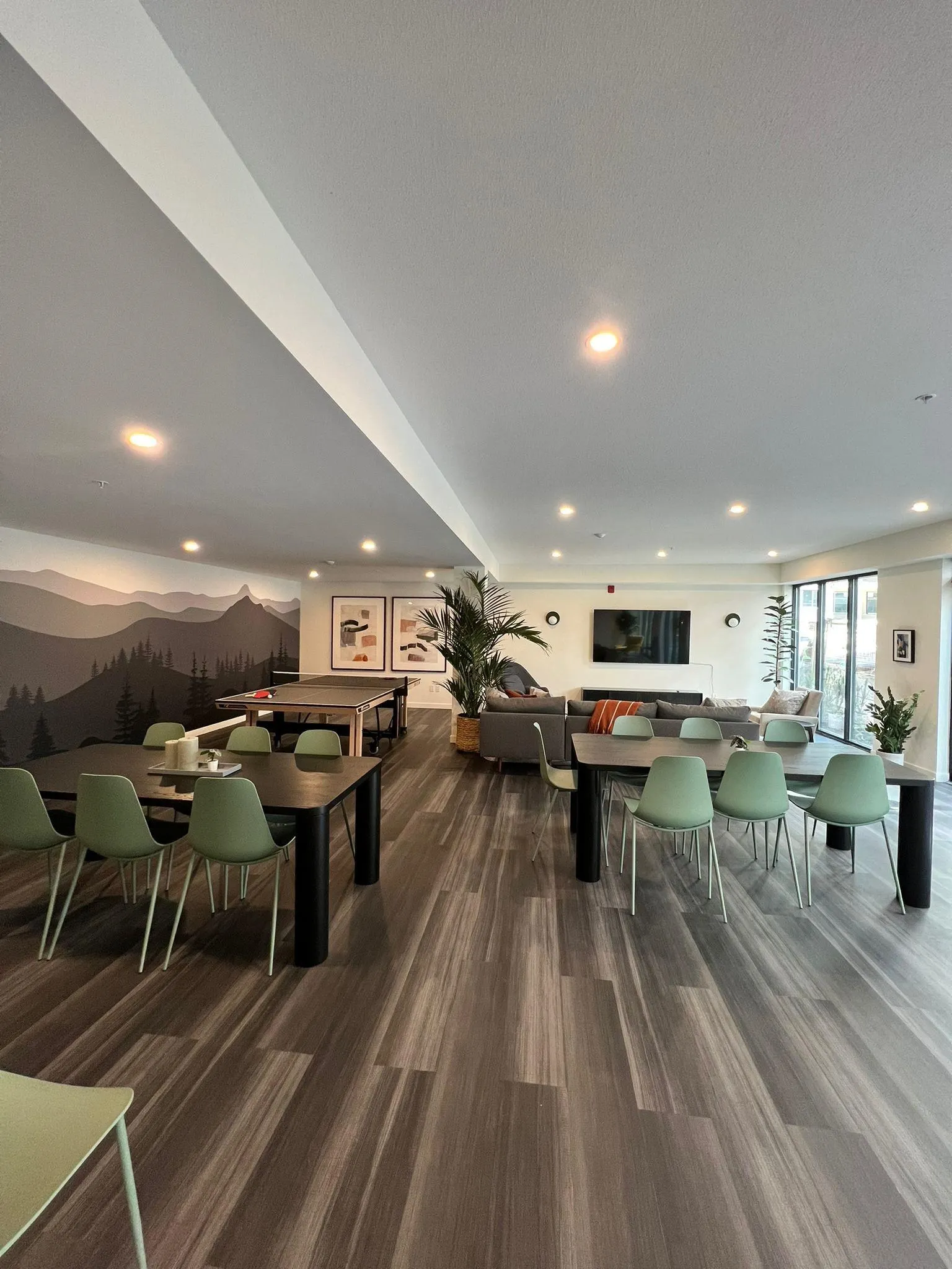 15858 Fraser Highway #102