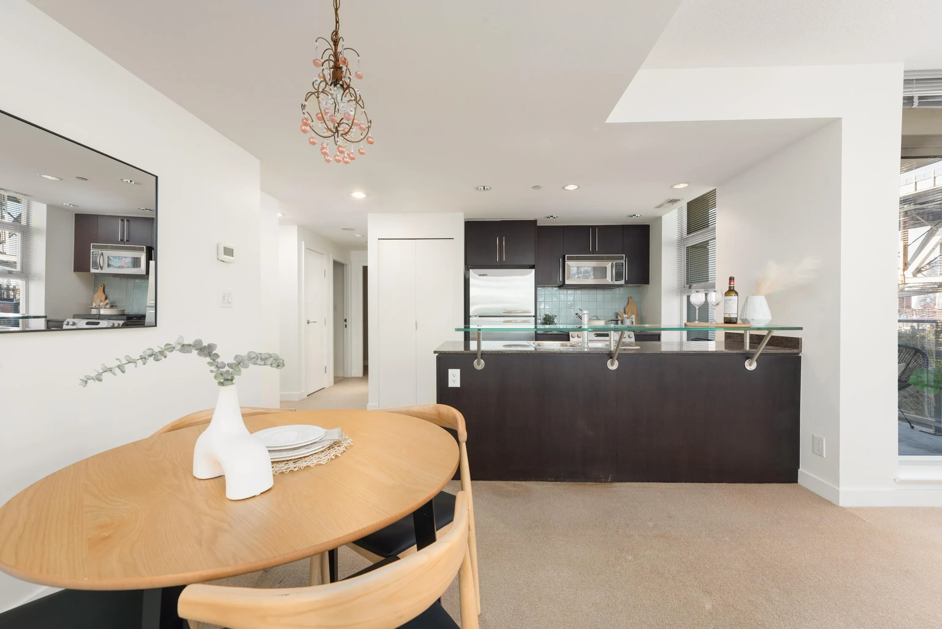 633 Kinghorne Mews #605