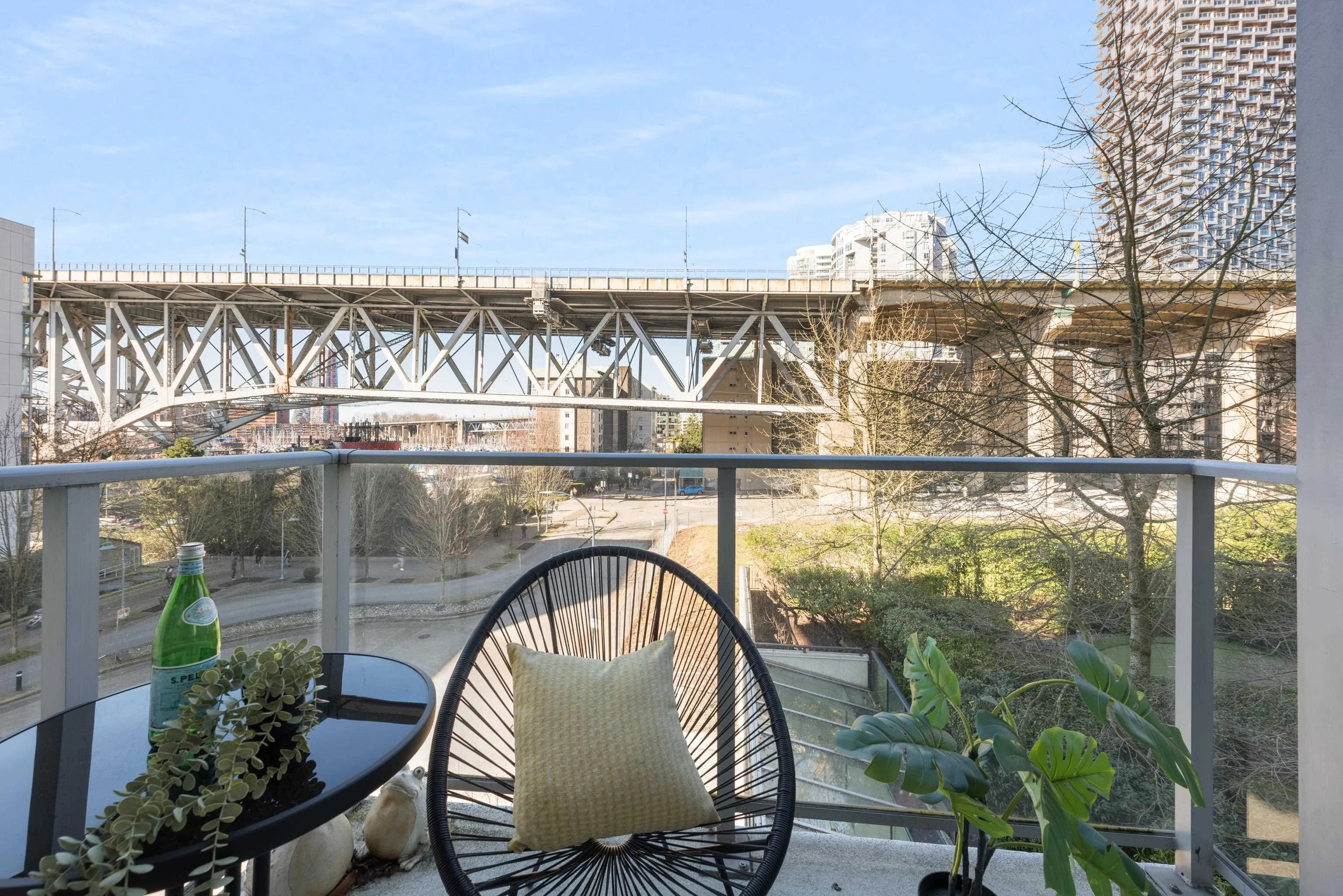 633 Kinghorne Mews #605