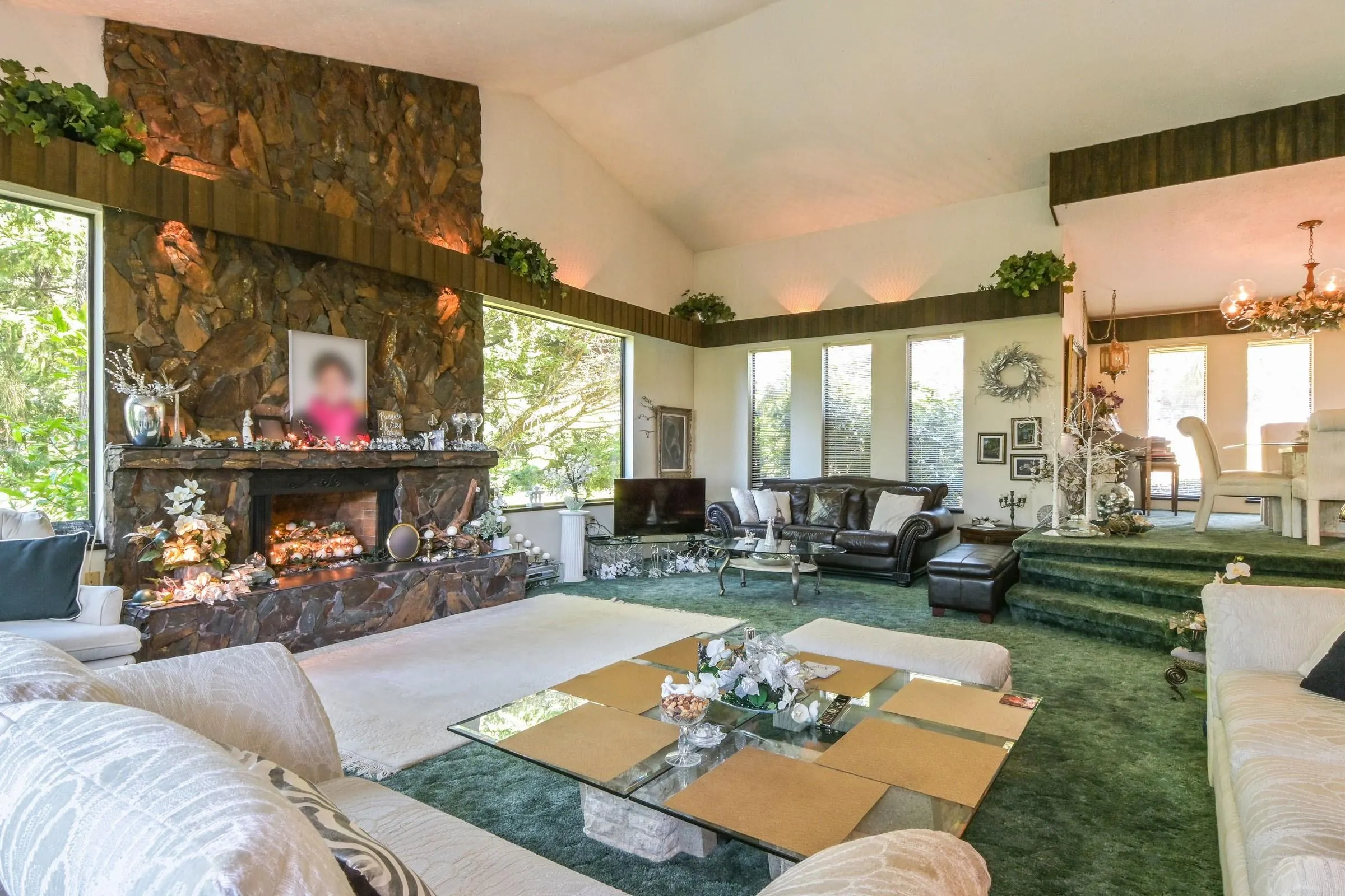 2704 St. Moritz Way