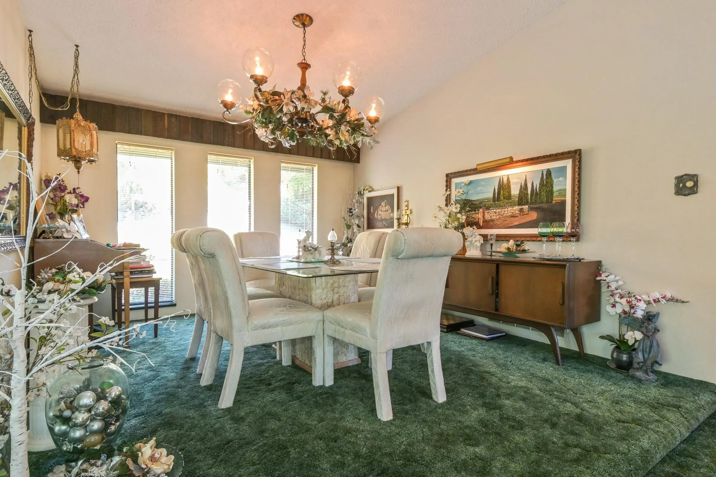 2704 St. Moritz Way