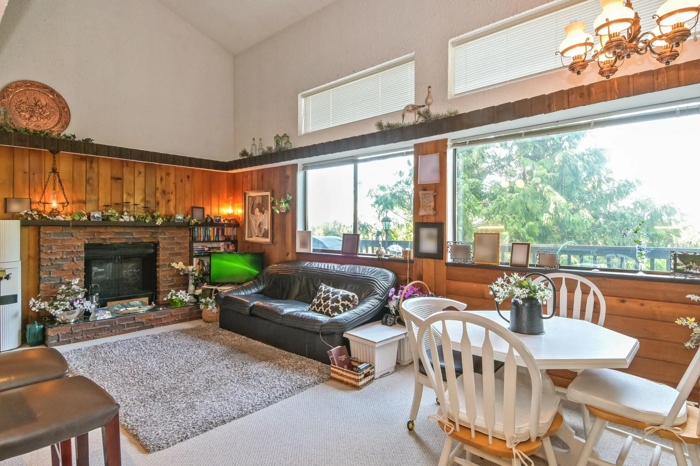 2704 St. Moritz Way