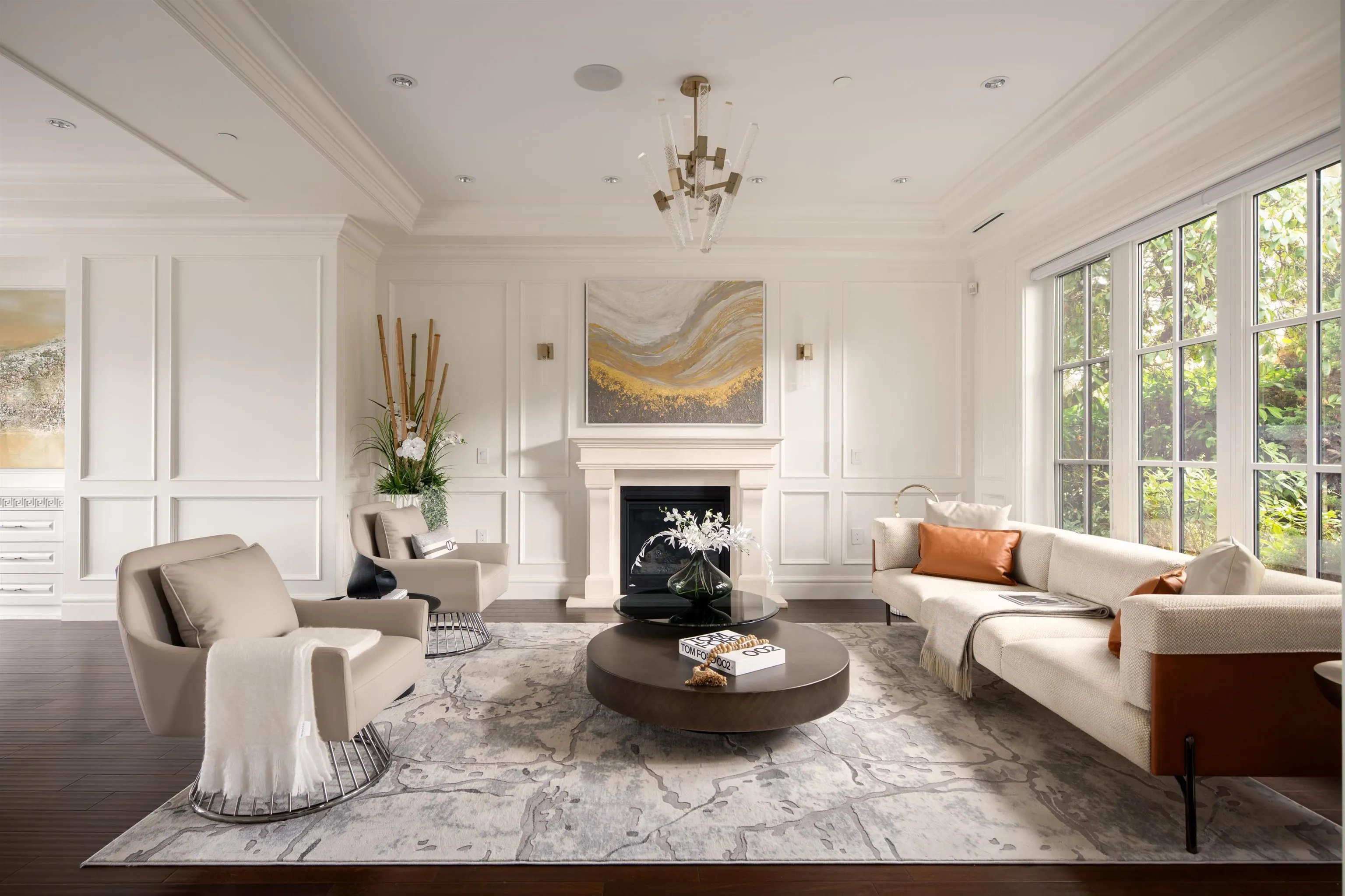 3955 W Broadway
