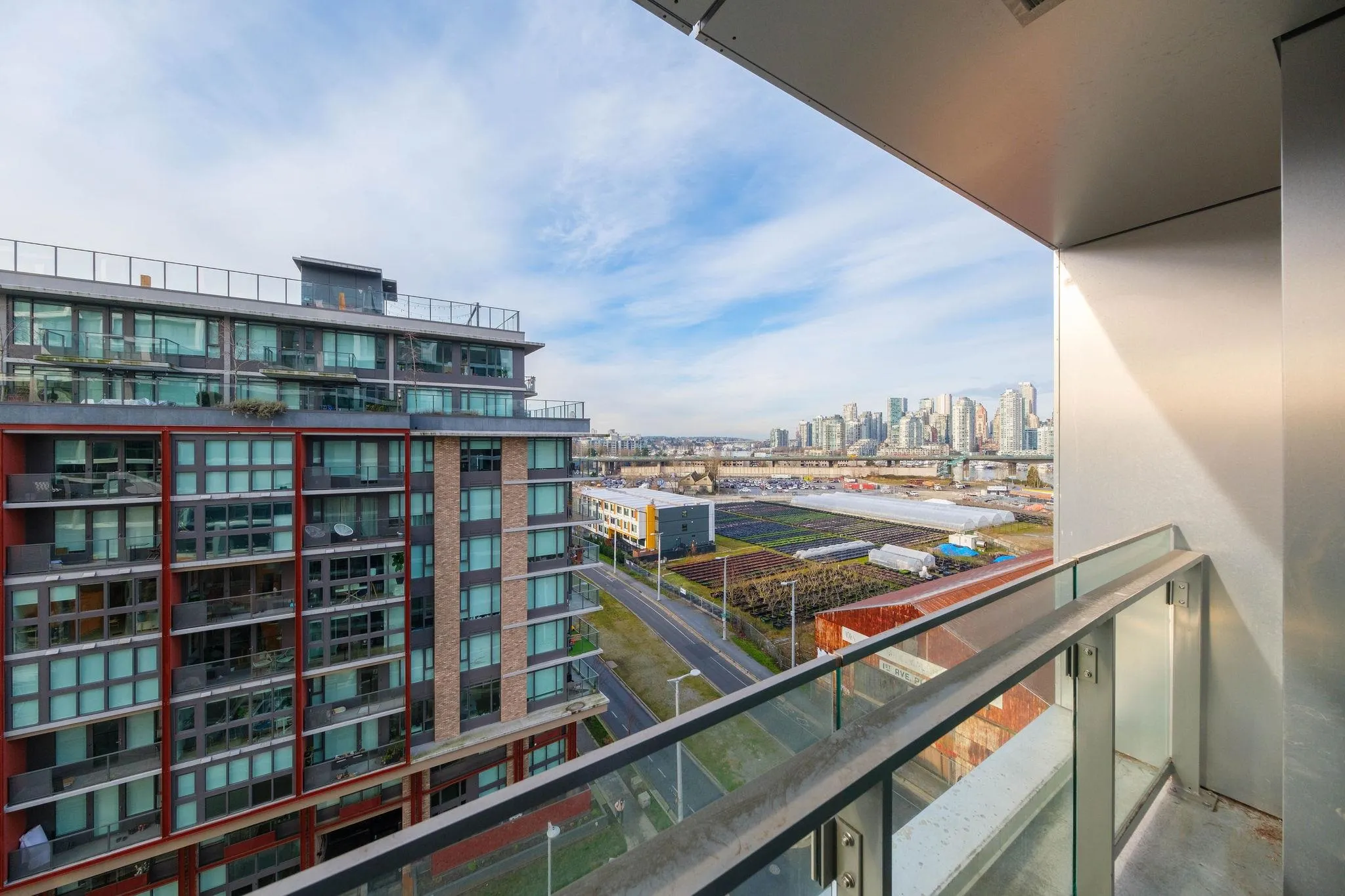 1768 Cook Street #905