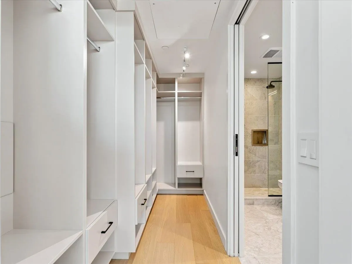 1180 Broughton Street #1102