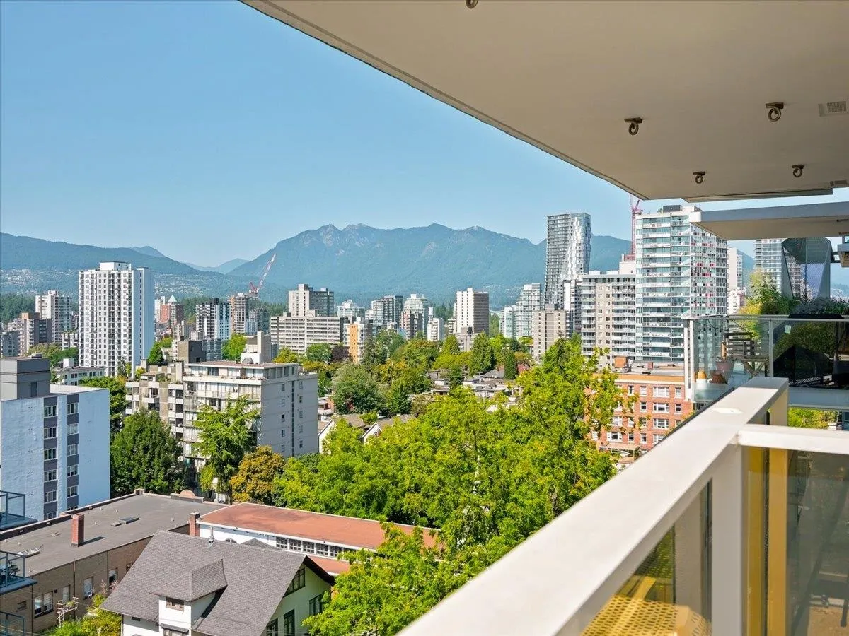 1180 Broughton Street #1102