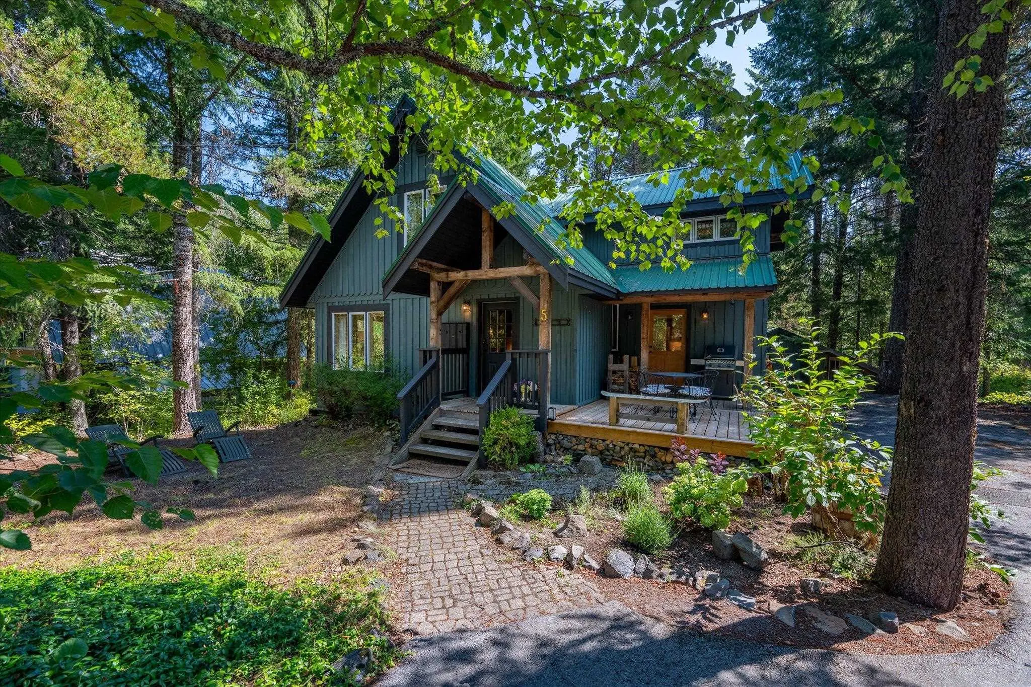 5 Garibaldi Drive