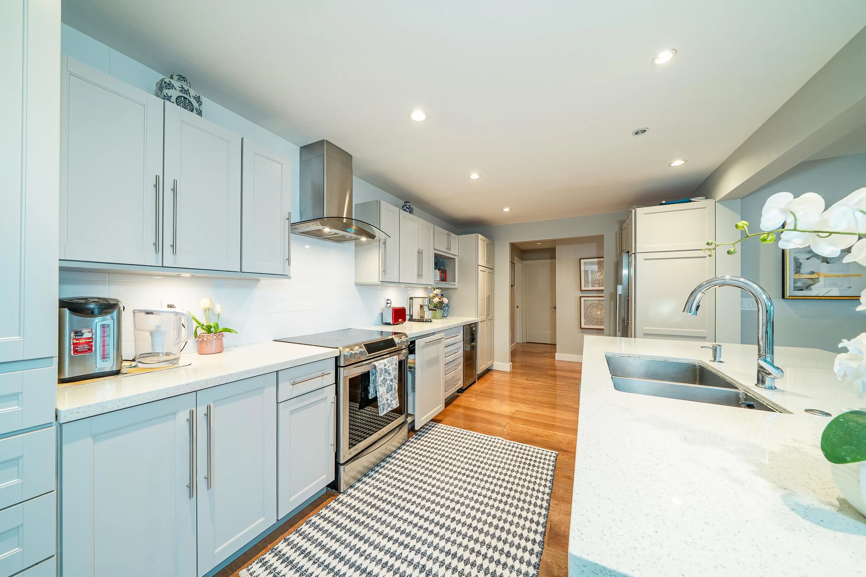 2214 Folkstone Way #18