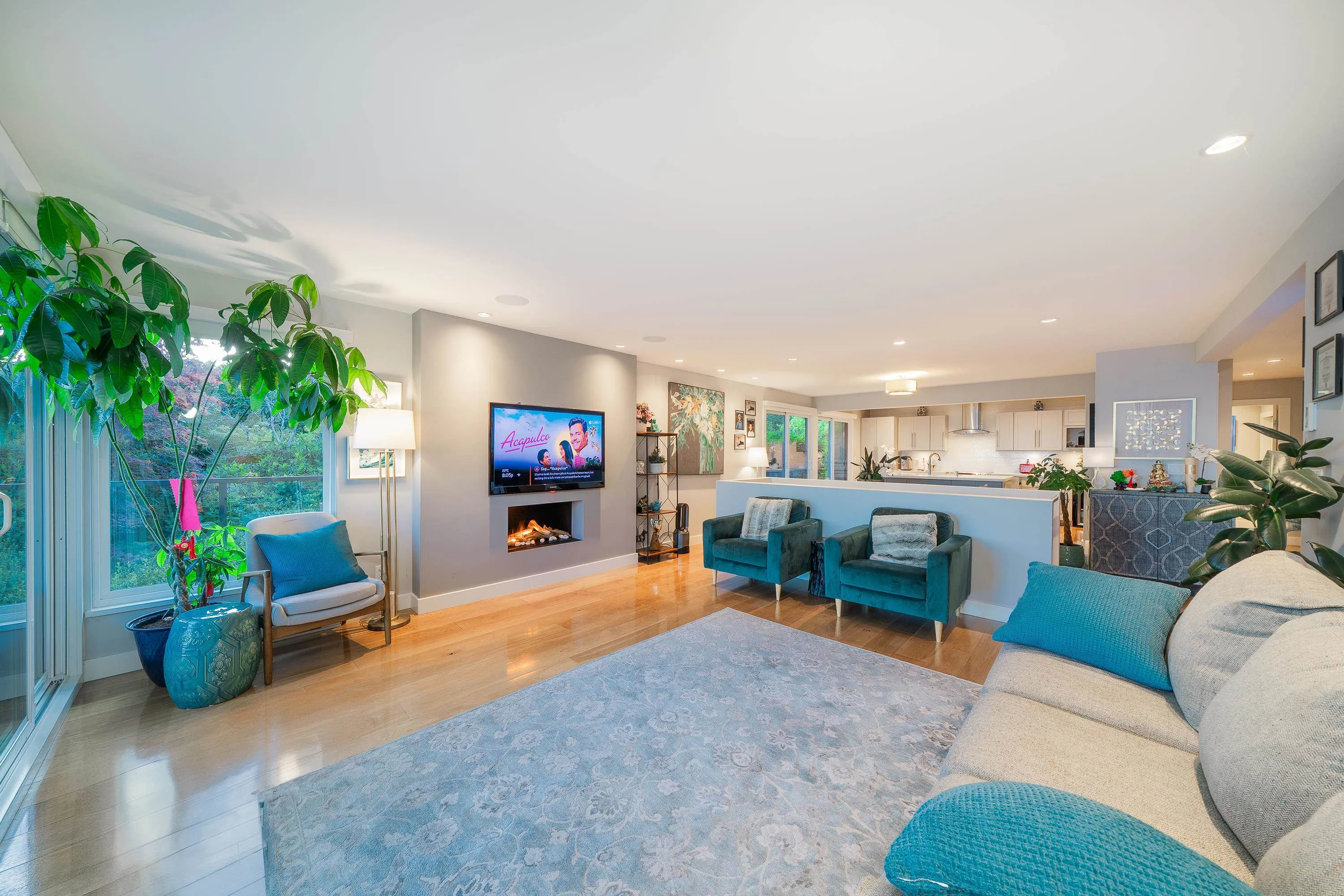 2214 Folkstone Way #18