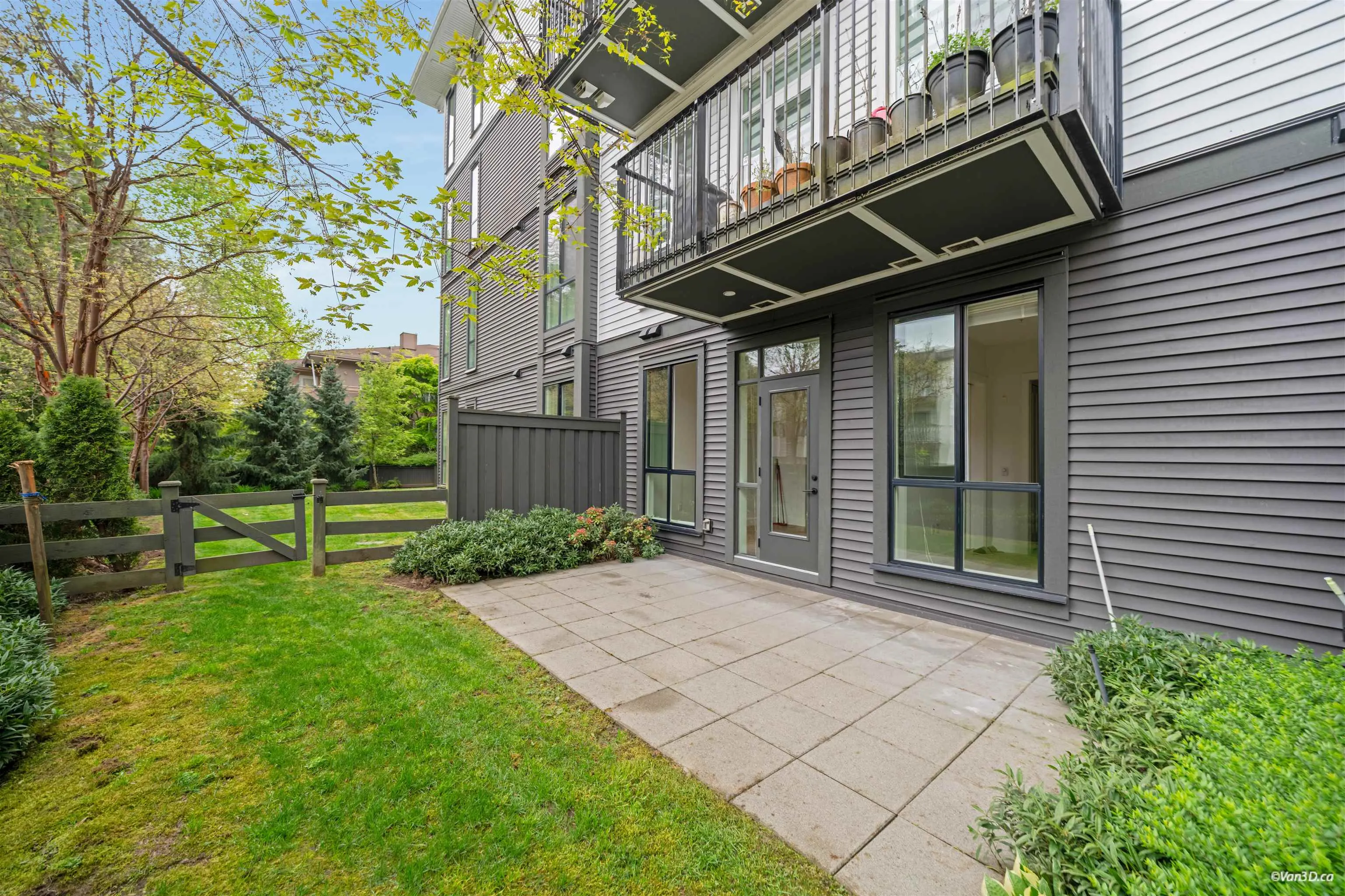 10168 149 Street #114