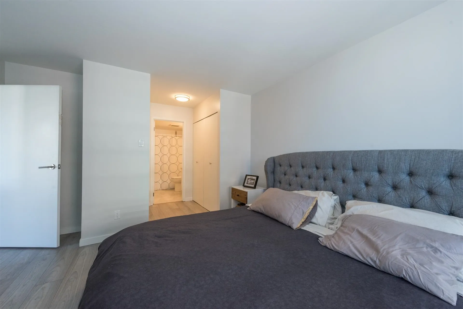1625 Hornby Street #303