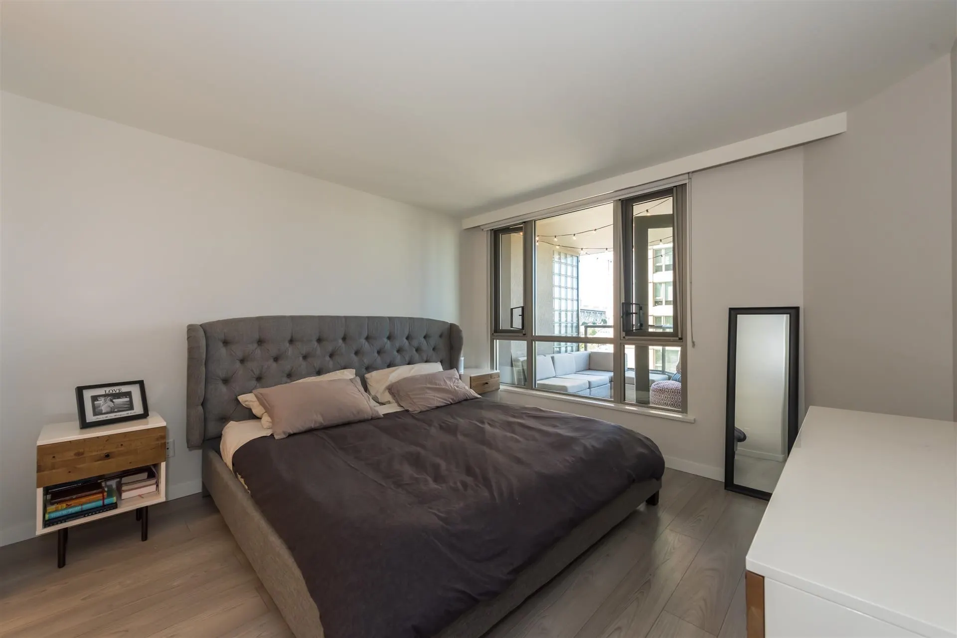 1625 Hornby Street #303