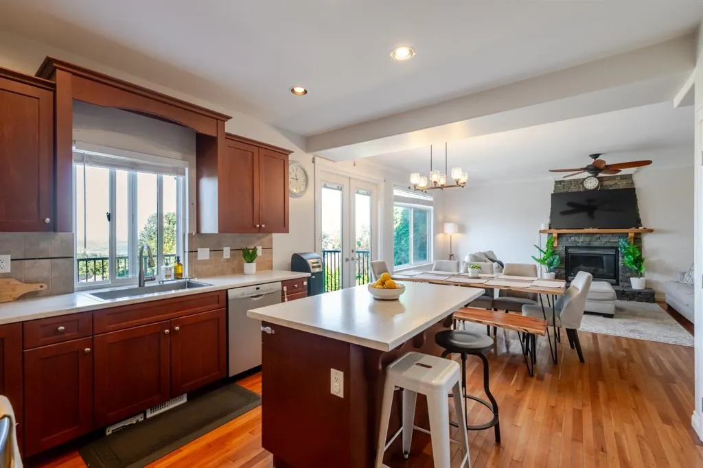 3379 Goldstream Drive