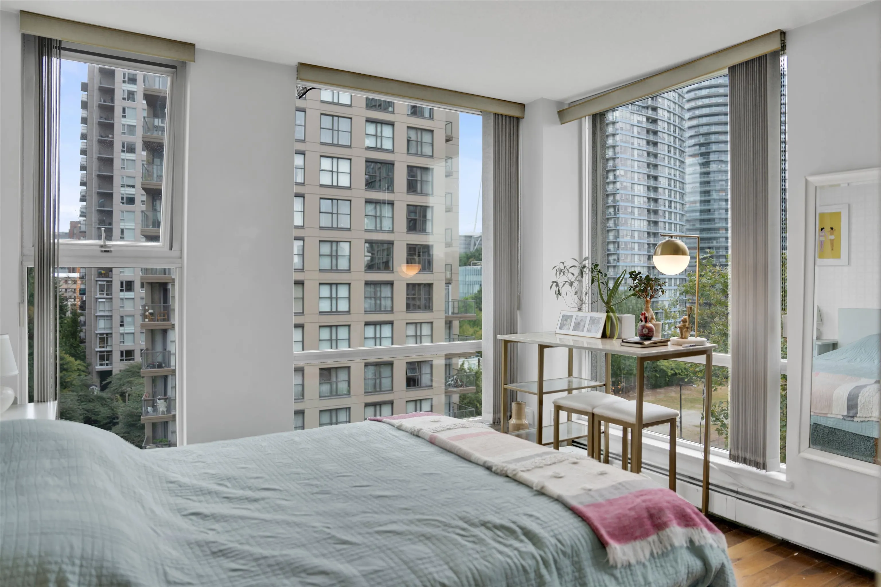 1008 Cambie Street #905