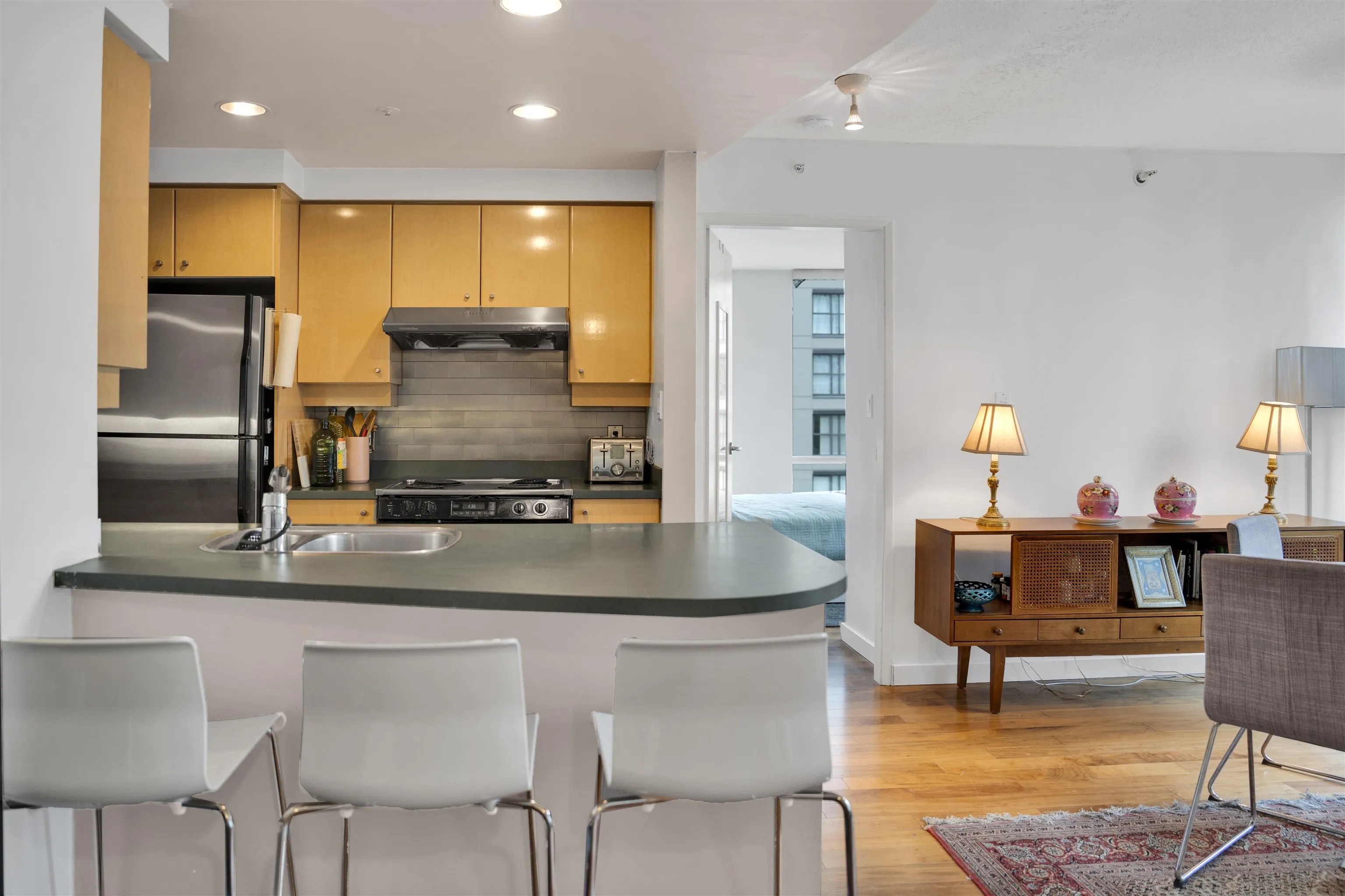 1008 Cambie Street #905