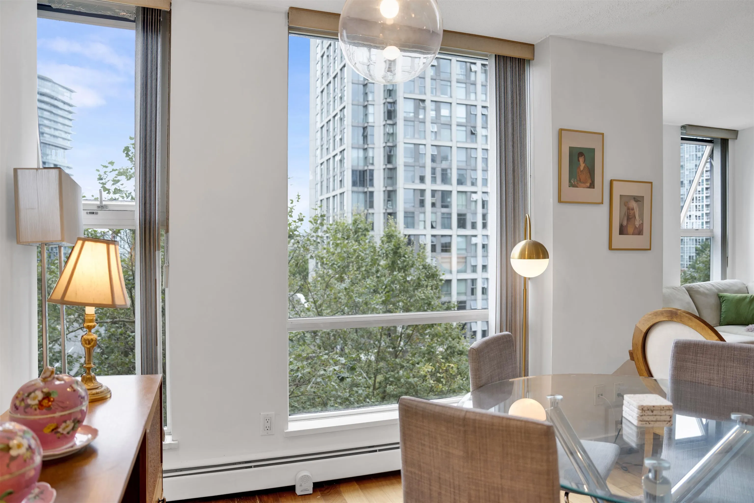 1008 Cambie Street #905