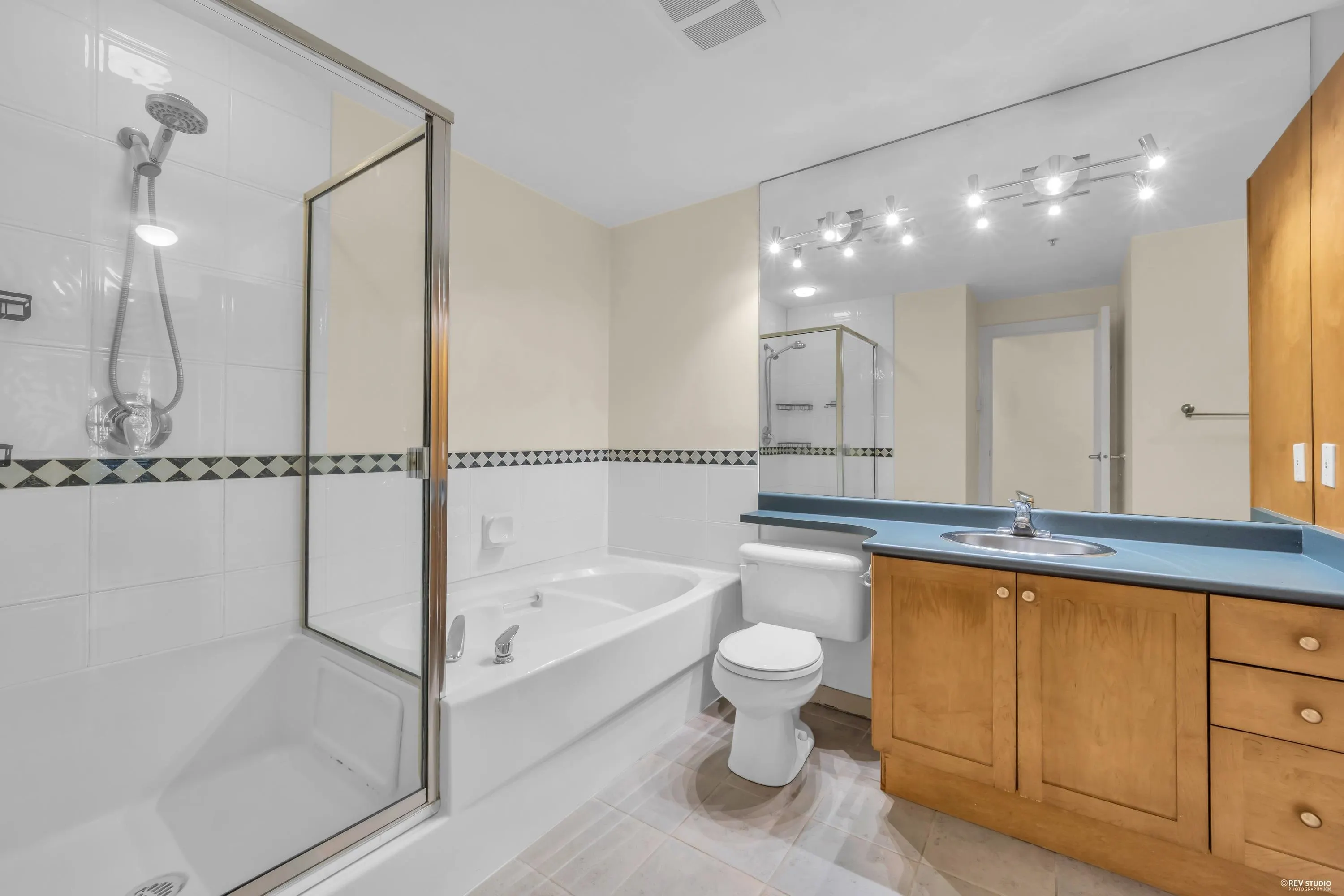 1238 Homer Street #404