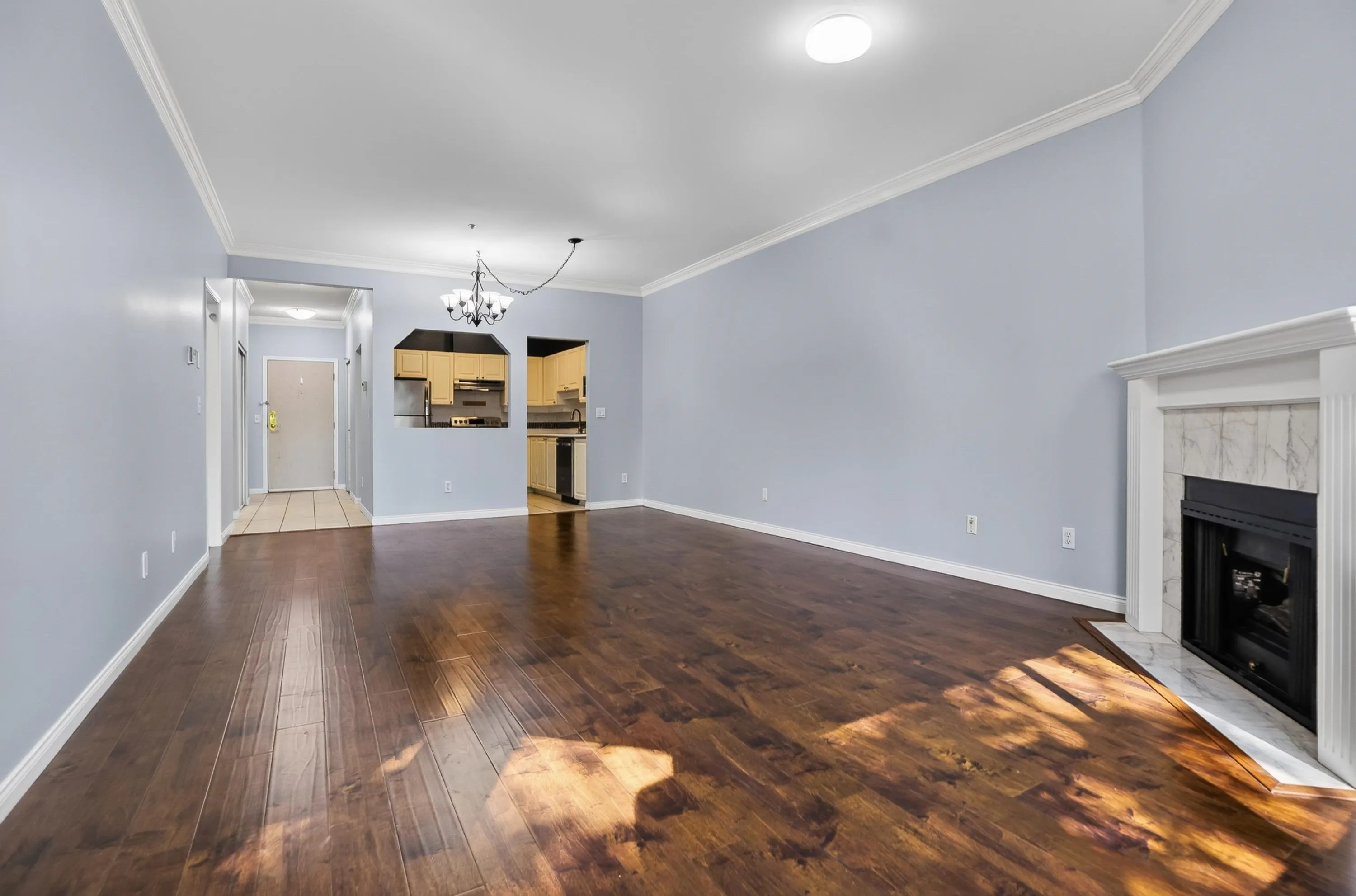5646 200 Street #204