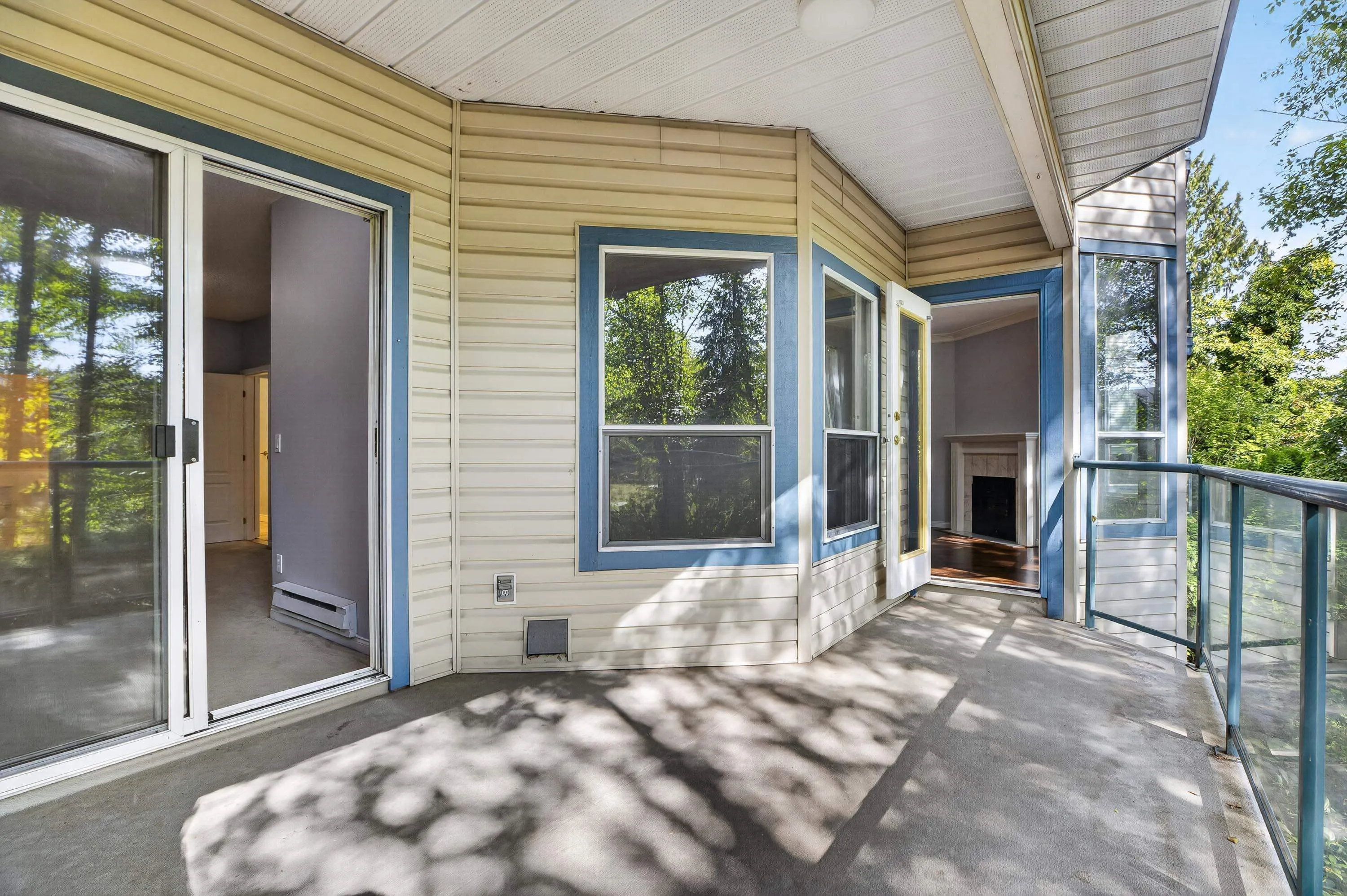 5646 200 Street #204