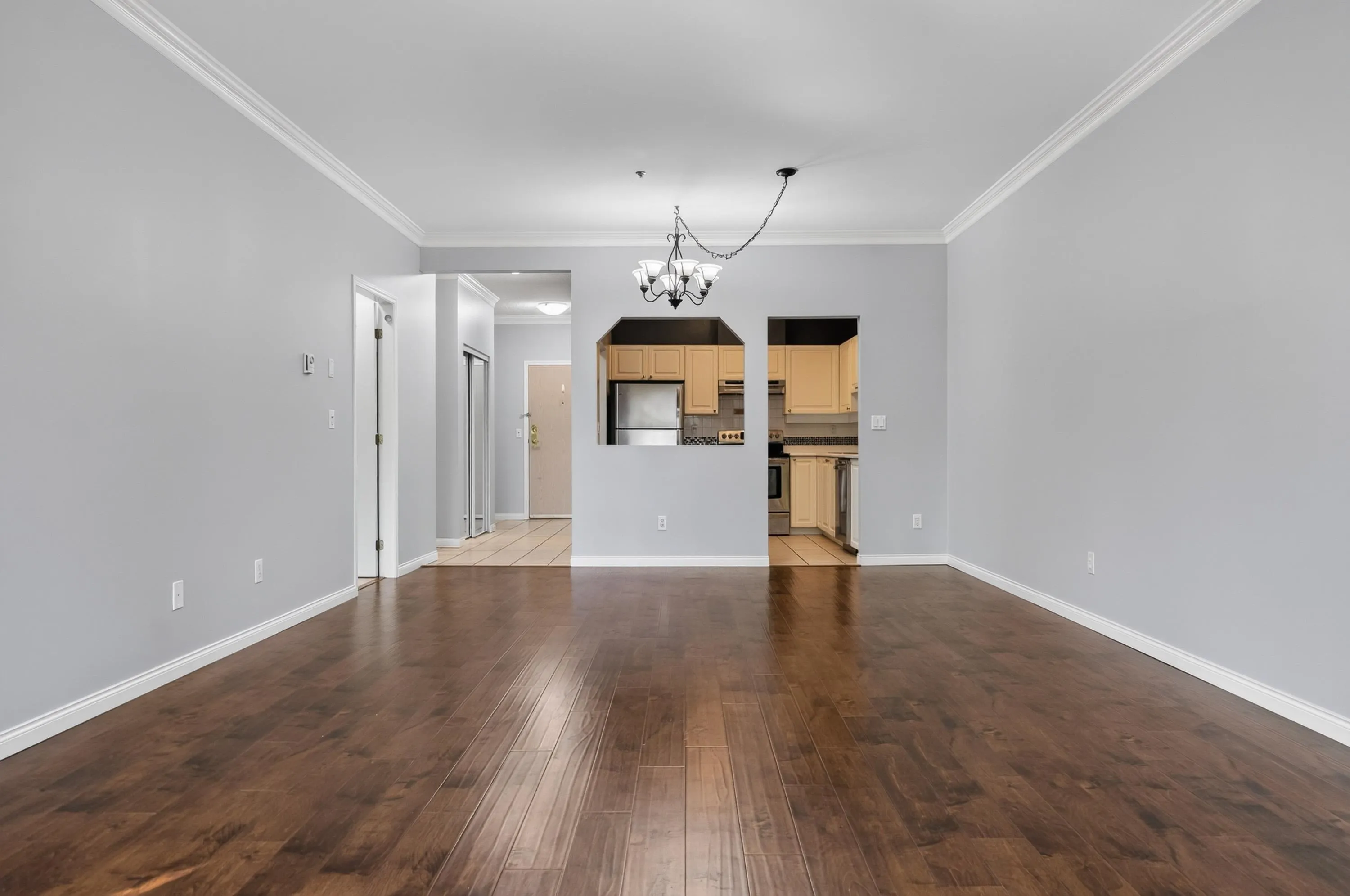 5646 200 Street #204