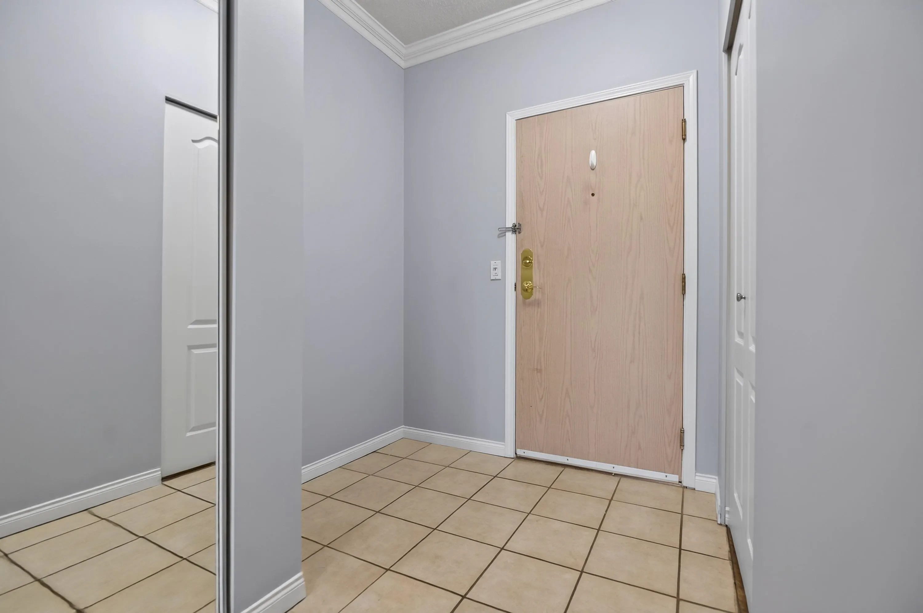 5646 200 Street #204