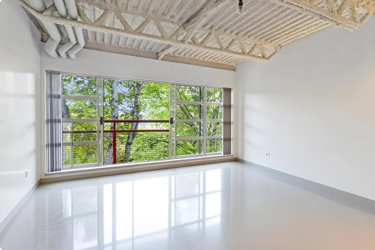 350 E 2nd Avenue #424