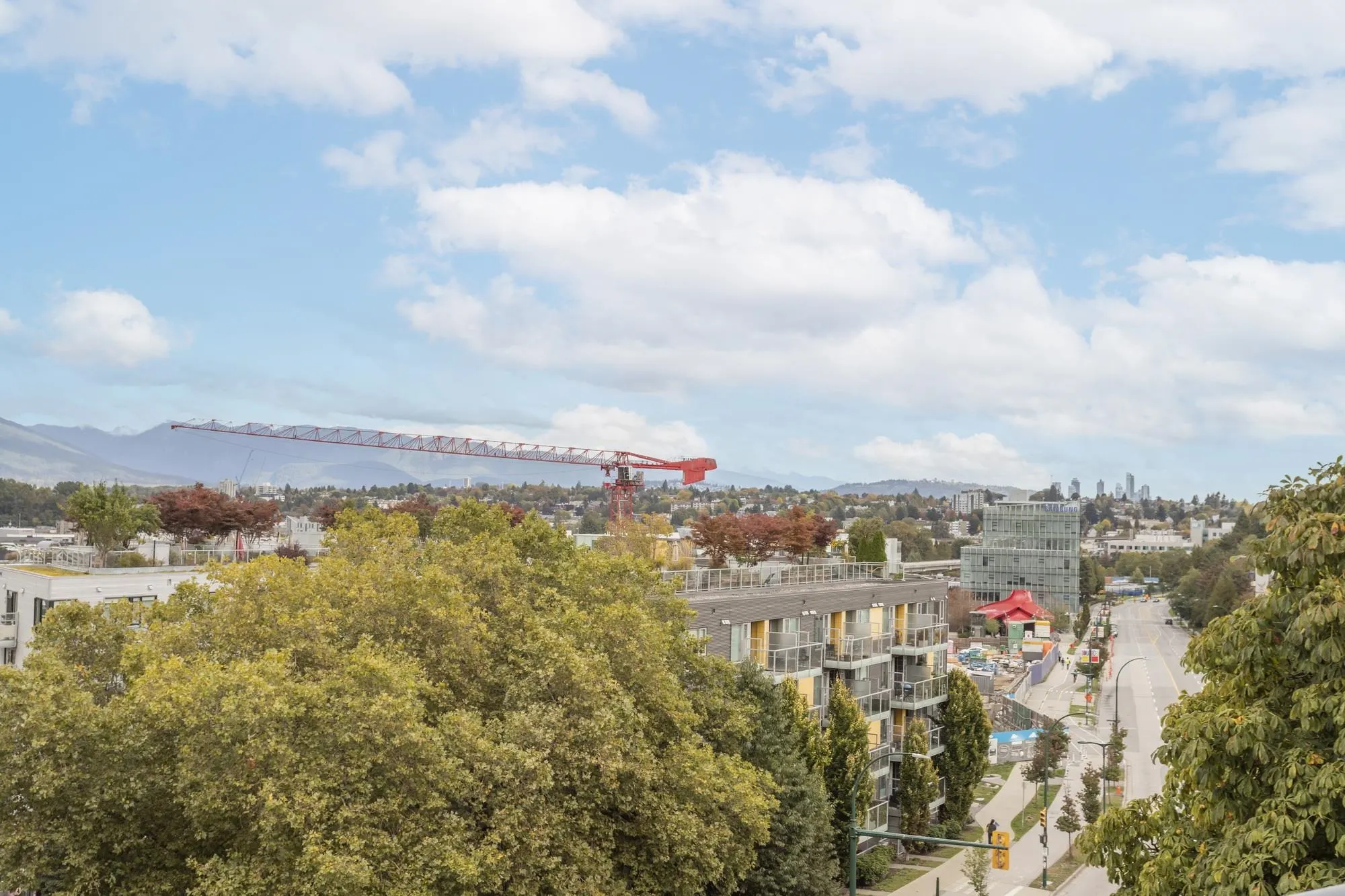 350 E 2nd Avenue #424