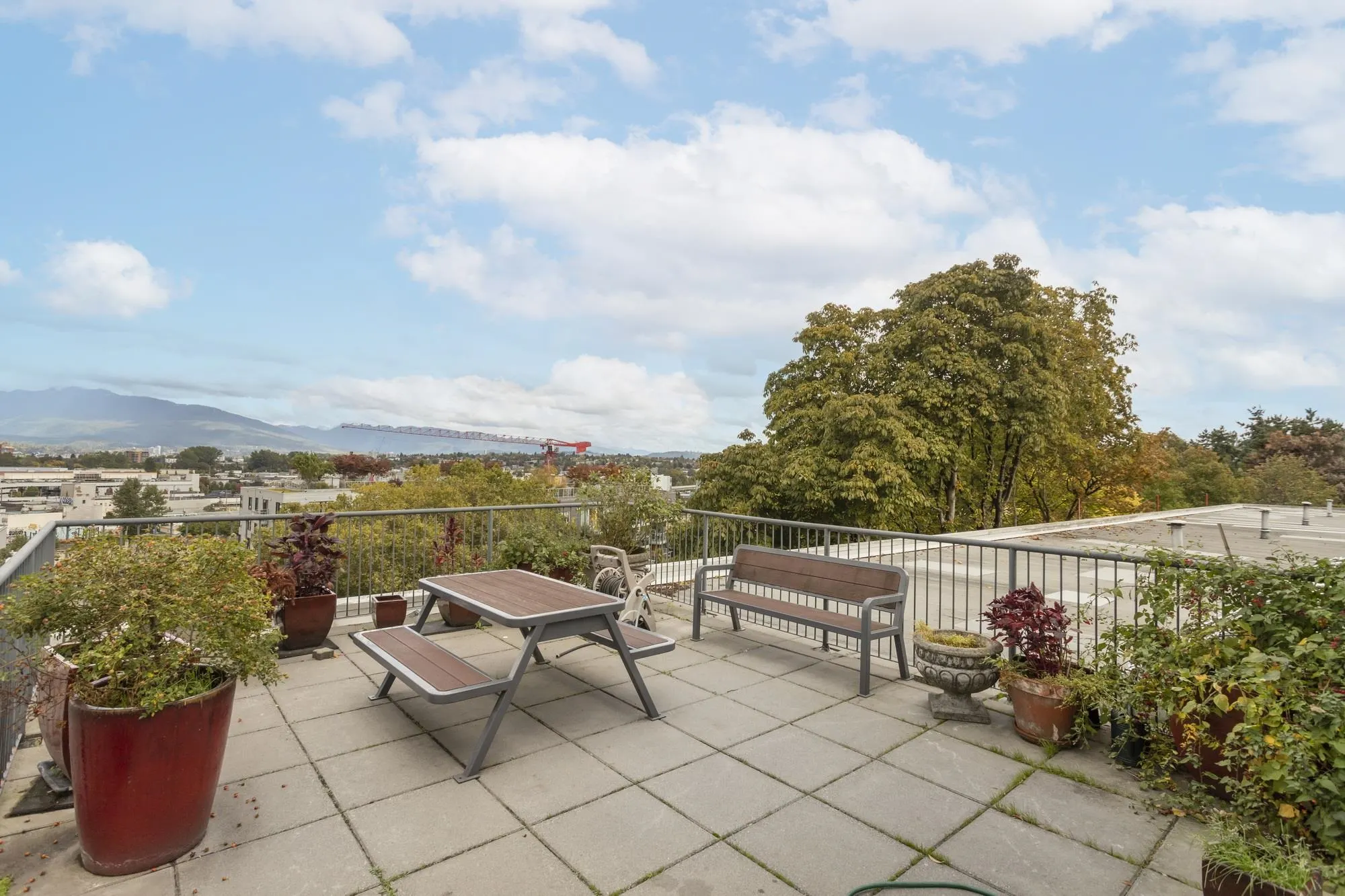 350 E 2nd Avenue #424