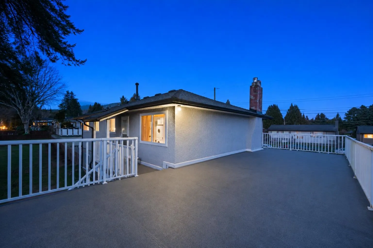 3949 Sefton Street