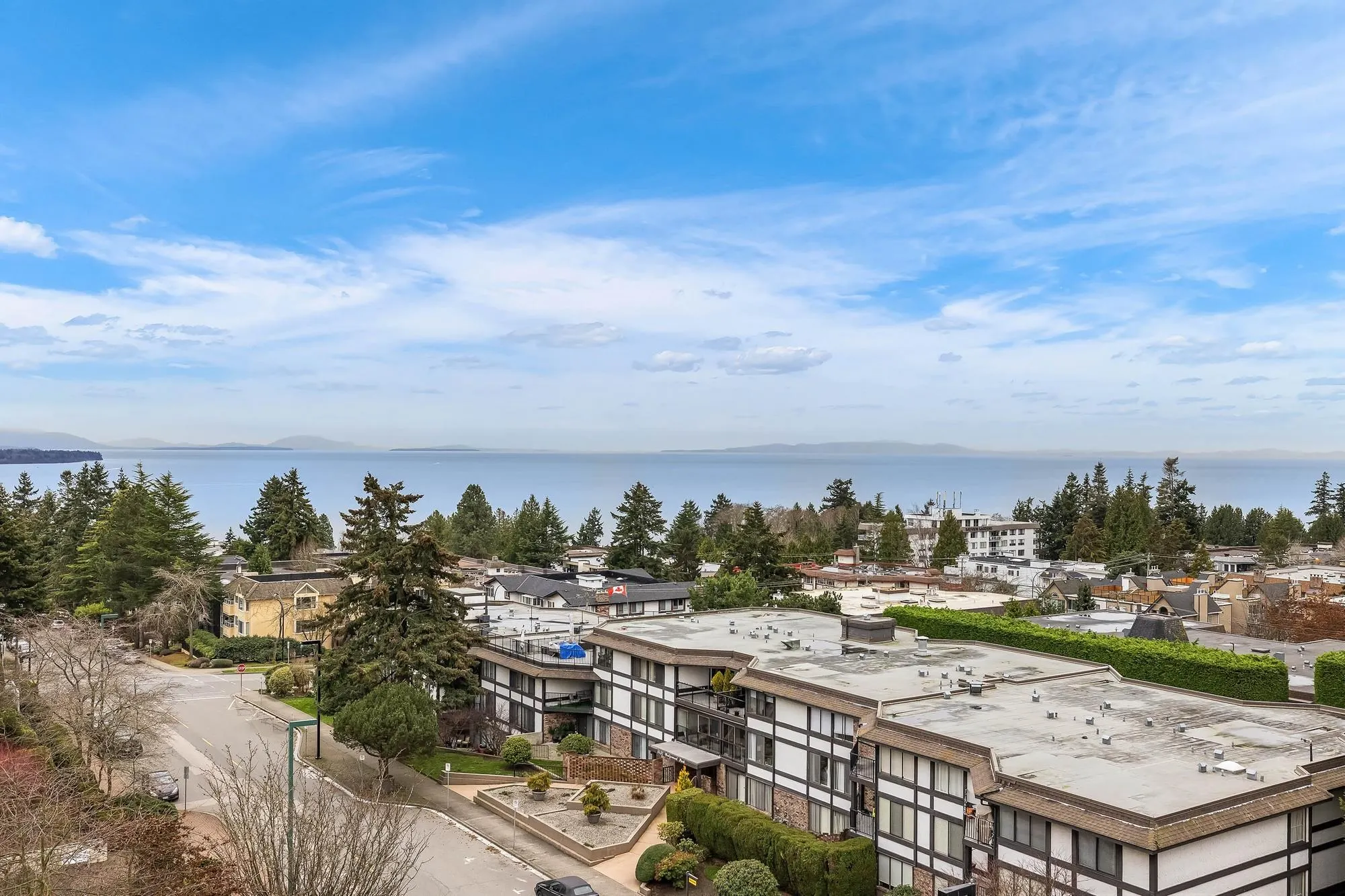 1480 Foster Street #303