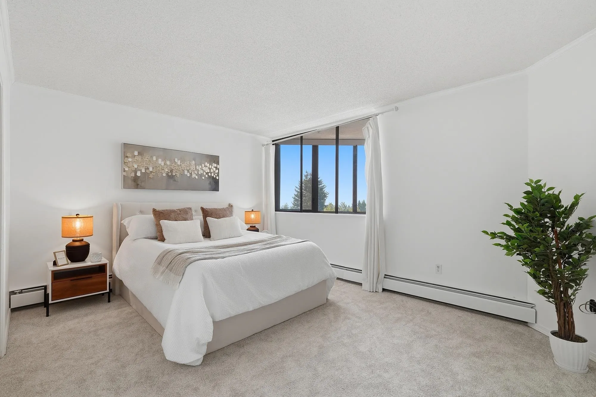 1480 Foster Street #303