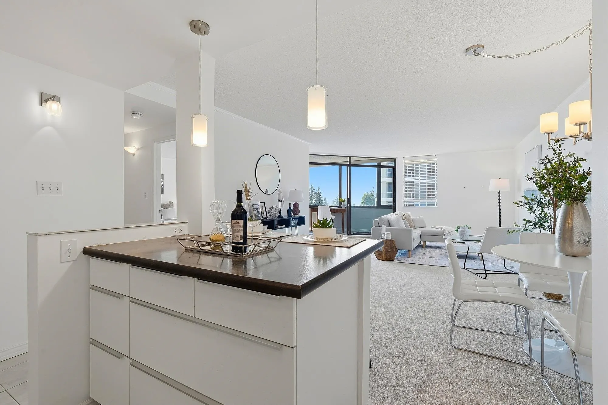 1480 Foster Street #303