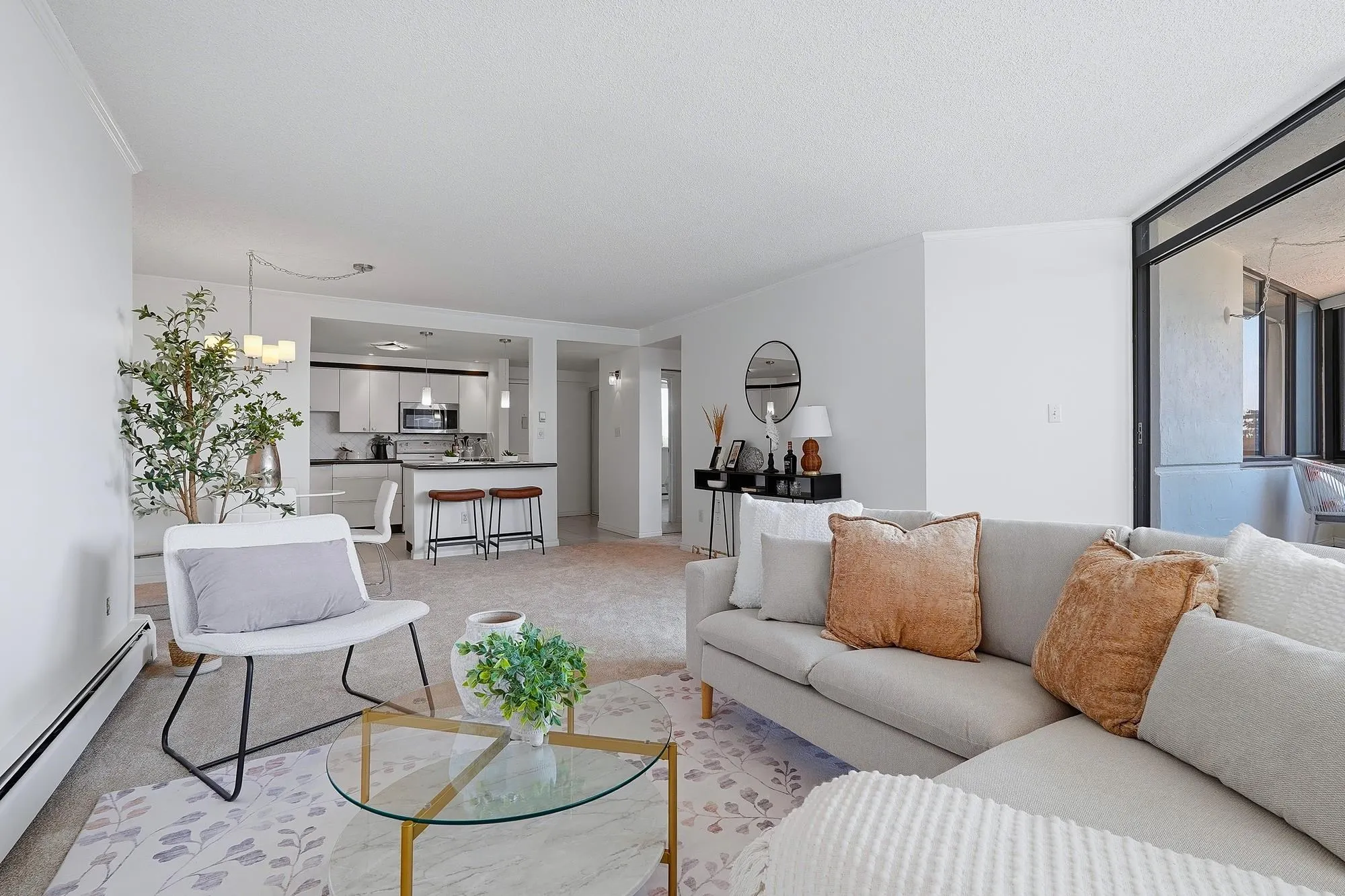 1480 Foster Street #303