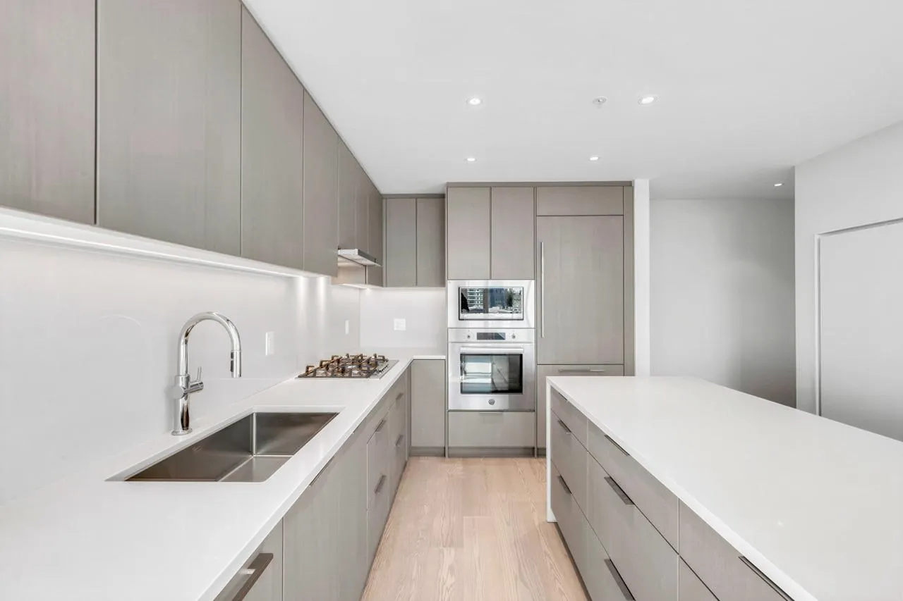 6138 Birney Avenue #802