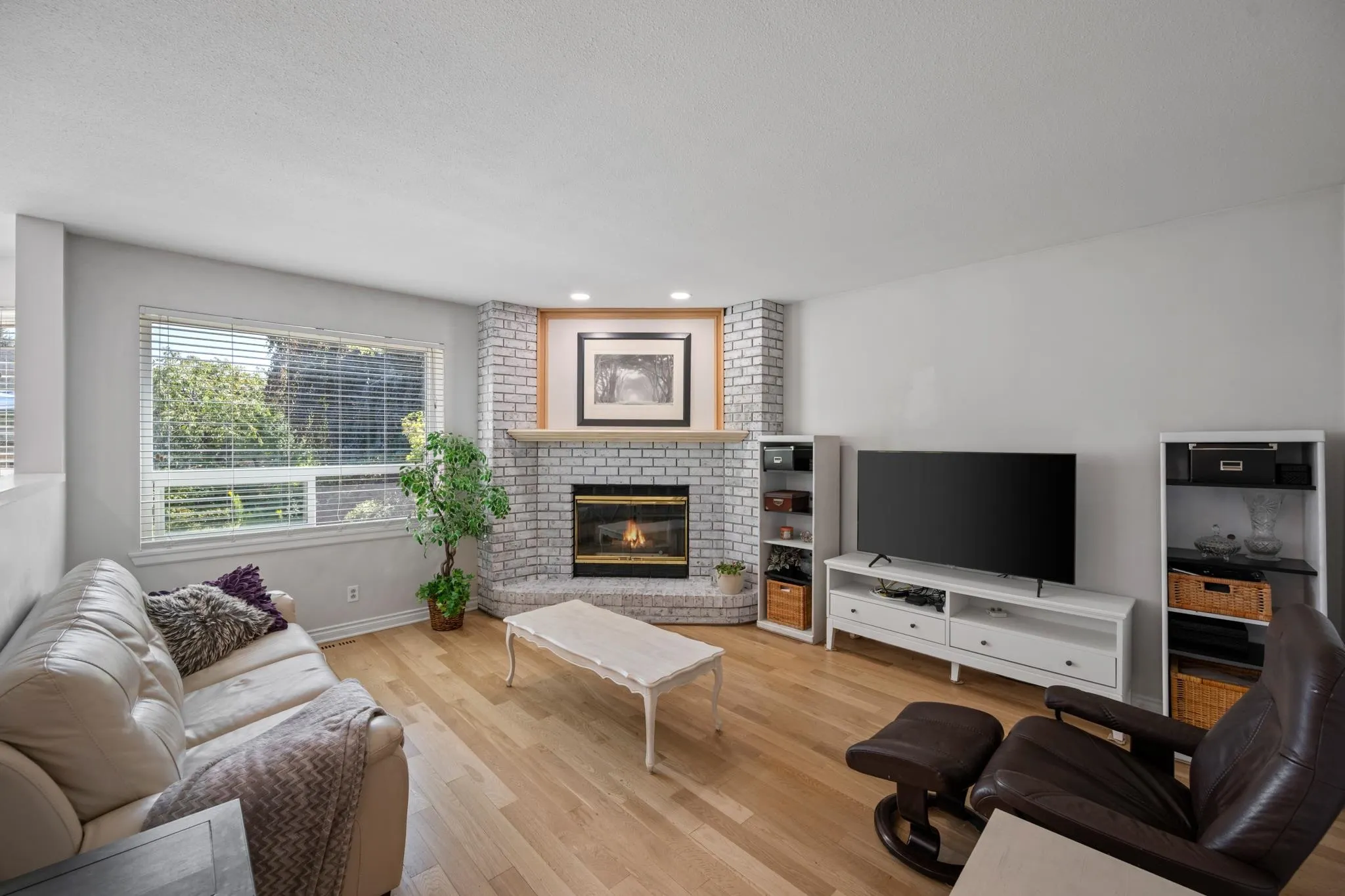 16614 Cherryhill Crescent